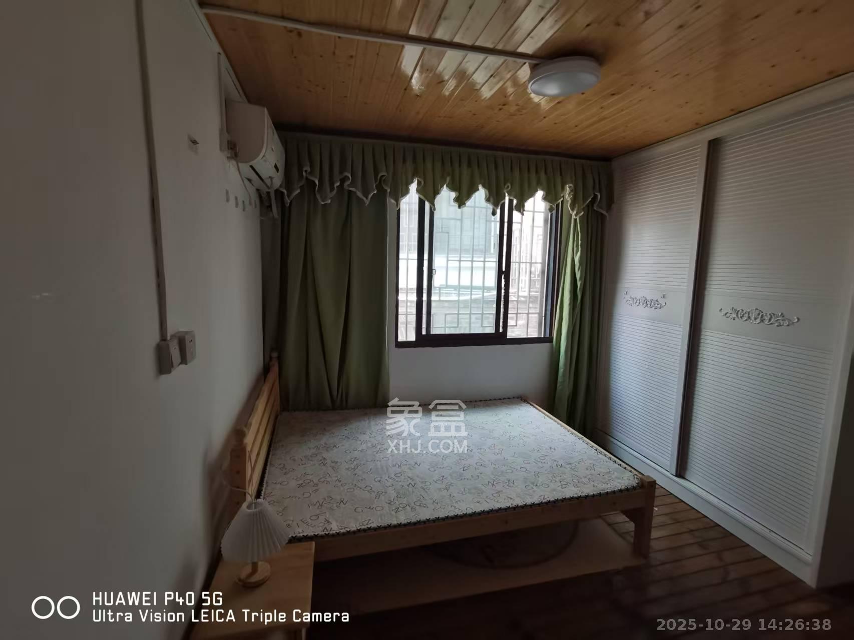 白果园散盘  1室1厅1卫    1700.0元/月室内图