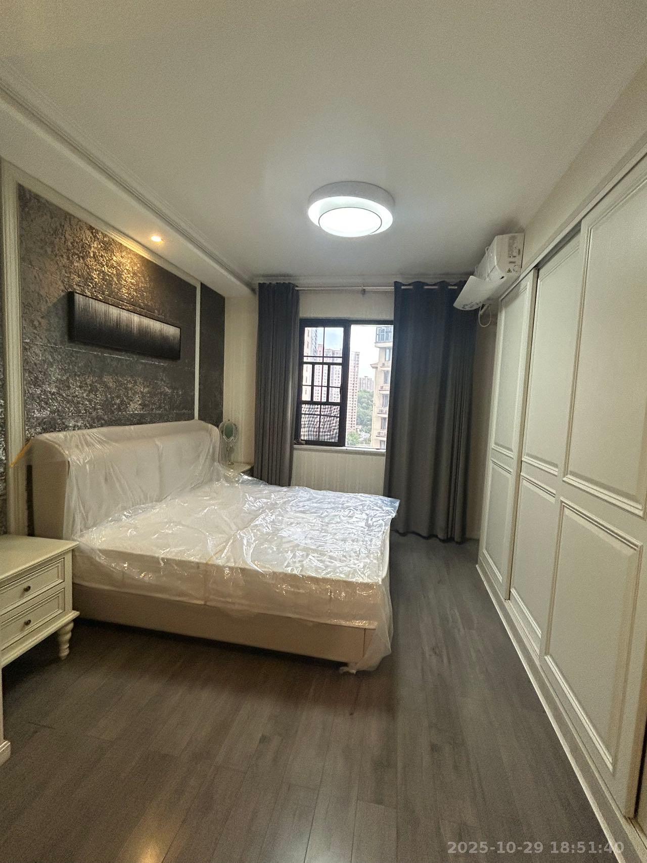 宏聚地中海  4室2厅2卫    3300.0元/月 宏聚地中海  4室2厅2卫    3300.0元/月室内图