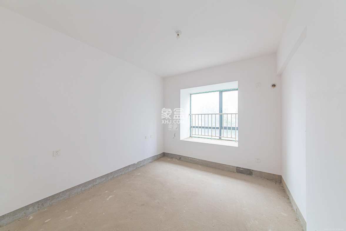 和美星城 4室2厅2卫 110.0万 和美星城 4室2厅2卫 110.0万卧室