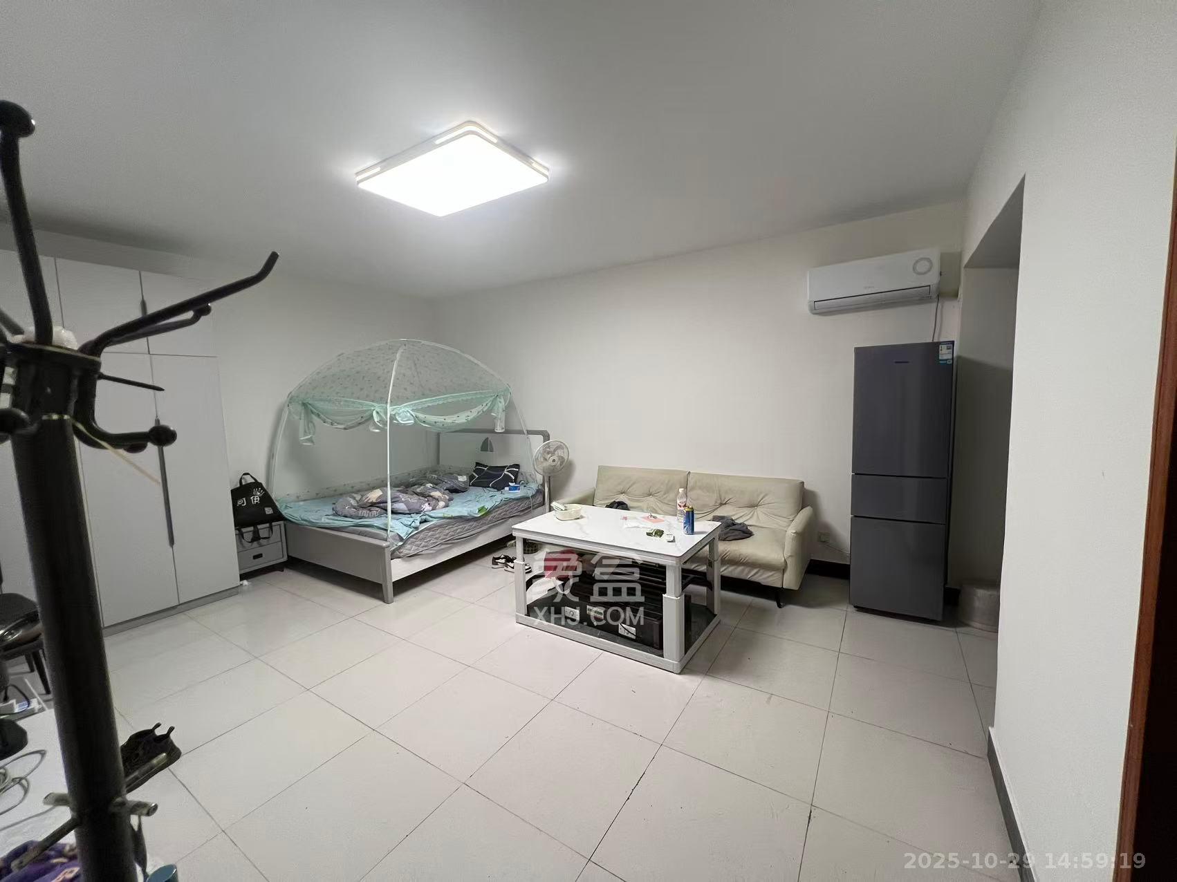 明城公寓 1室1厅1卫 1050.0元/月 明城公寓 1室1厅1卫 1050.0元/月室内图