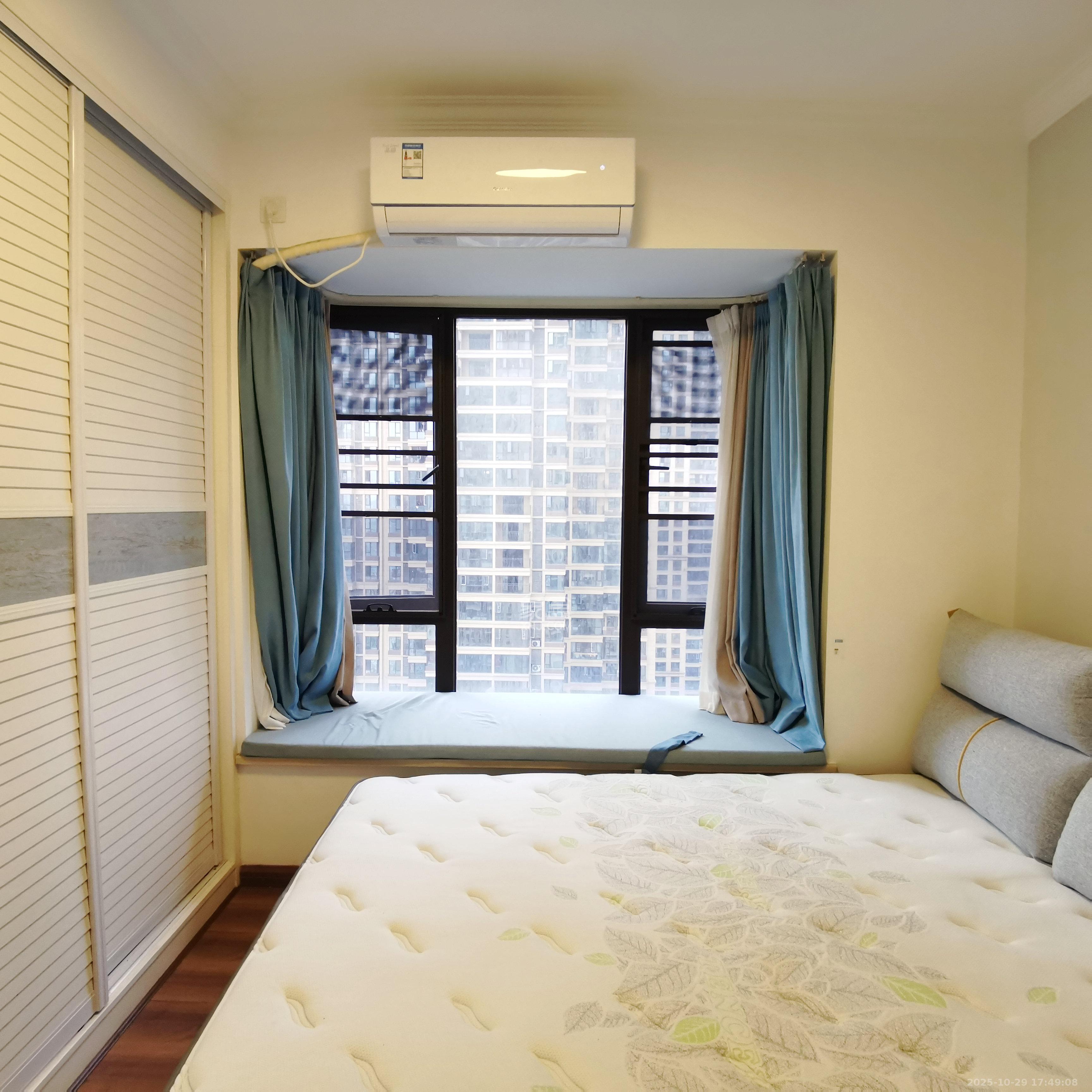 保利西海岸B区  3室2厅1卫    3500.0元/月室内图