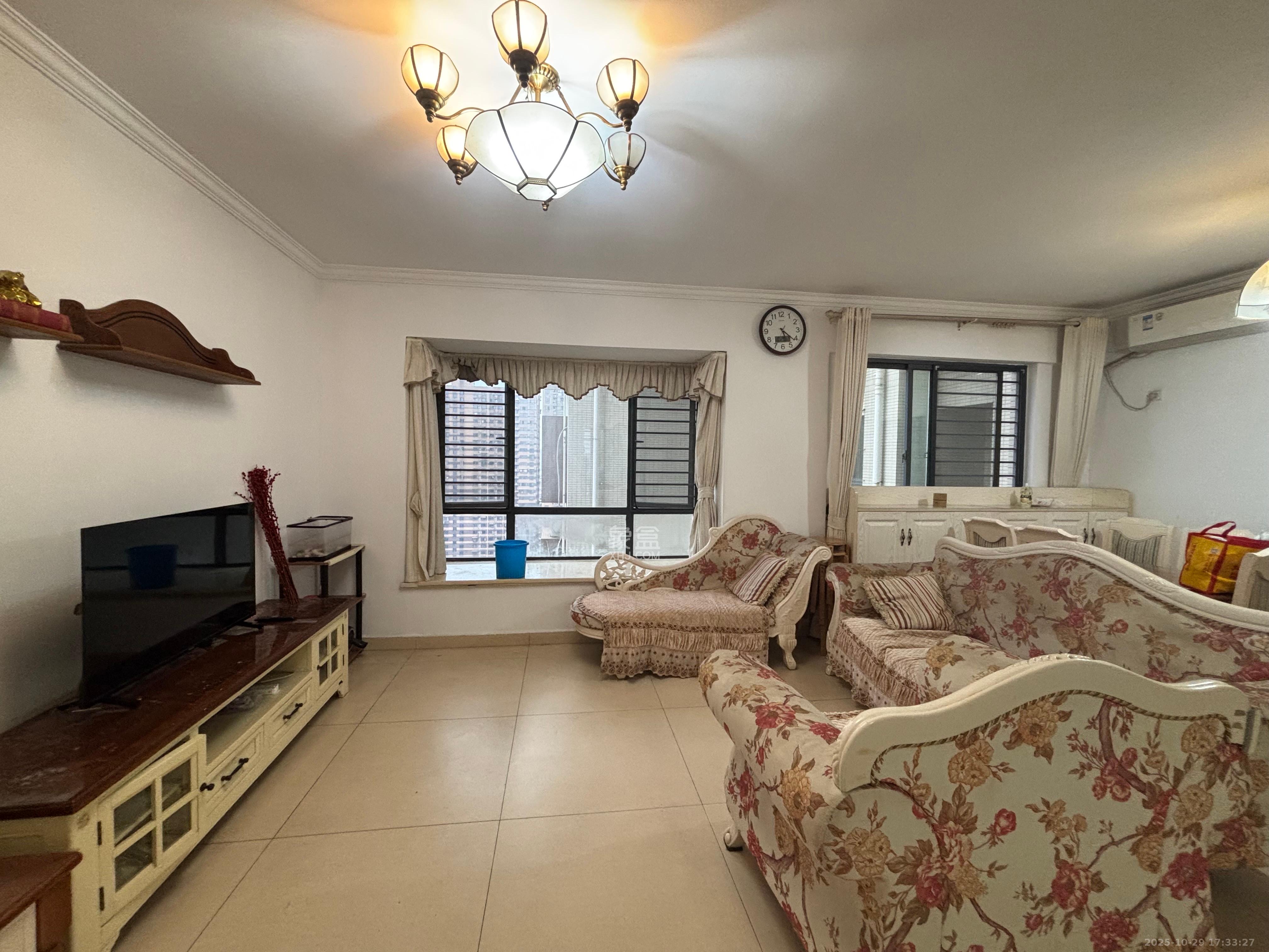 兰亭优壳（隽峰苑）  3室1厅1卫    2700.0元/月