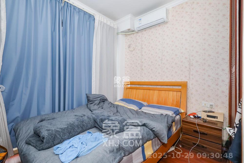 钰龙天下二期（钰龙佳园）  3室2厅2卫    3000.0元/月室内图