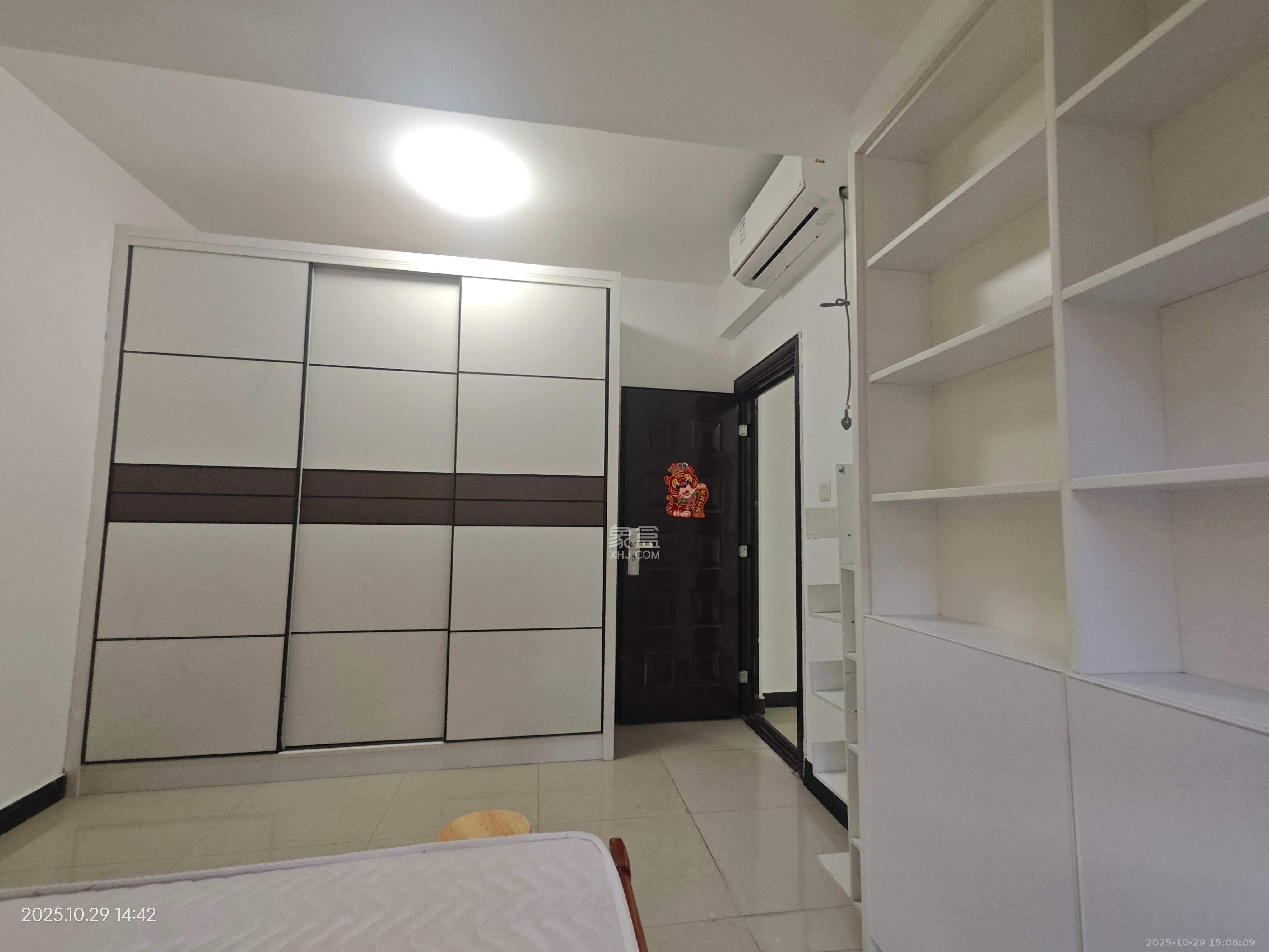 深业睿城  1室1厅1卫    1450.0元/月 深业睿城  1室1厅1卫    1450.0元/月室内图