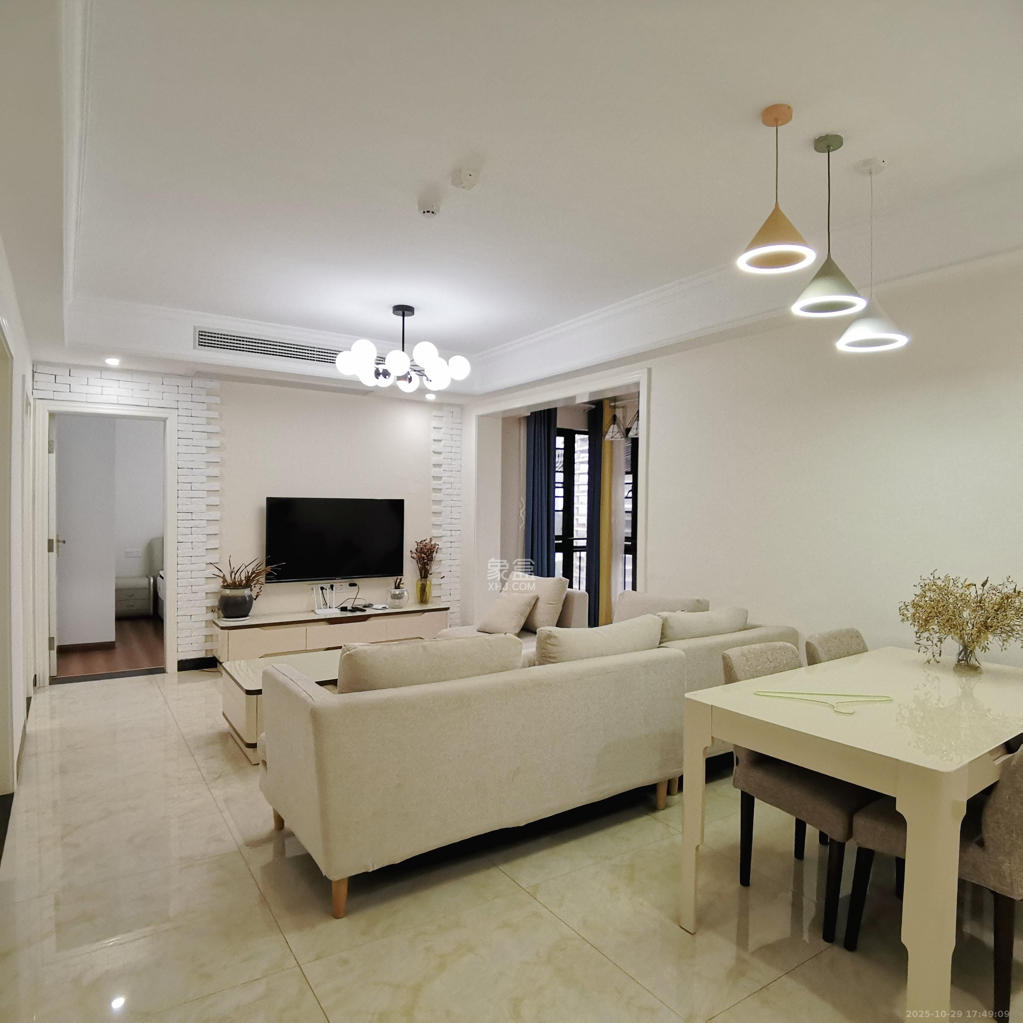 保利西海岸B区  3室2厅1卫    3500.0元/月室内图