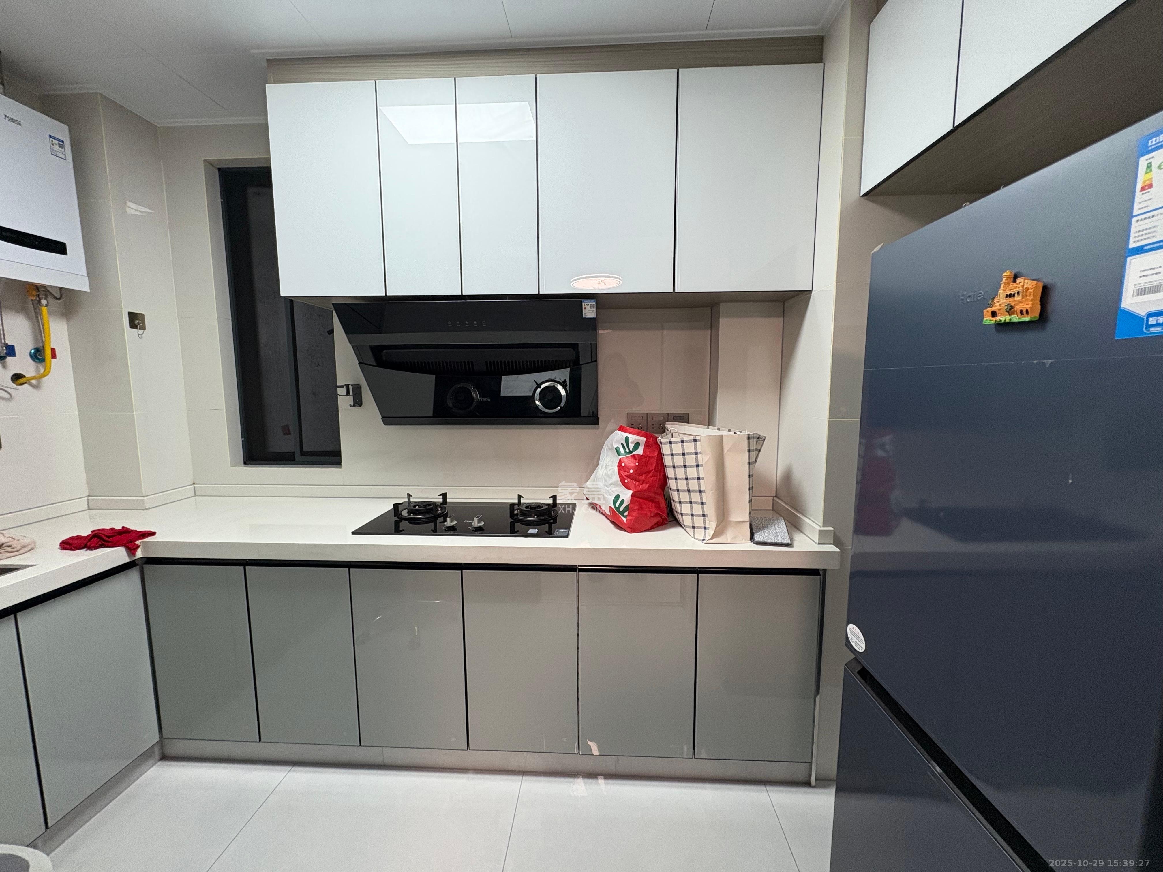 旭日嘉苑  2室2厅1卫    2300.0元/月室内图