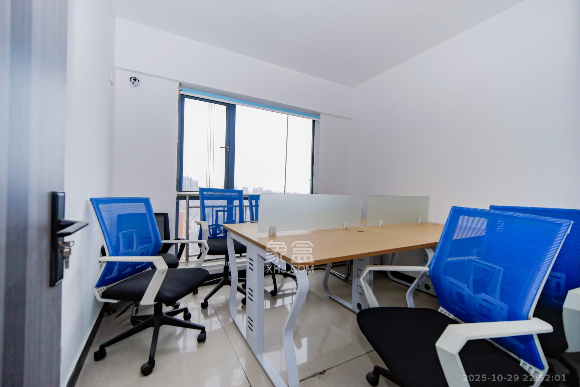 亚商国际  2室1厅1卫    43.0万卧室