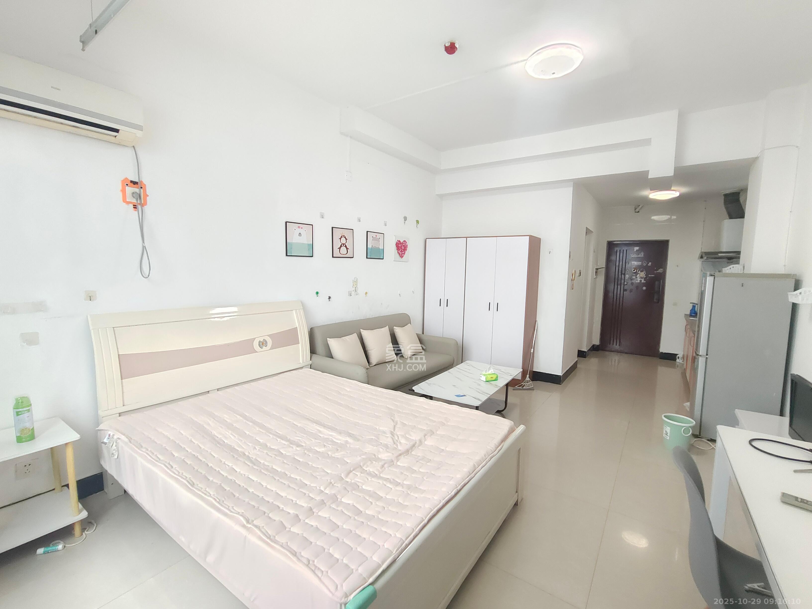 融圣国际  1室1厅1卫    1700.0元/月 融圣国际  1室1厅1卫    1700.0元/月室内图