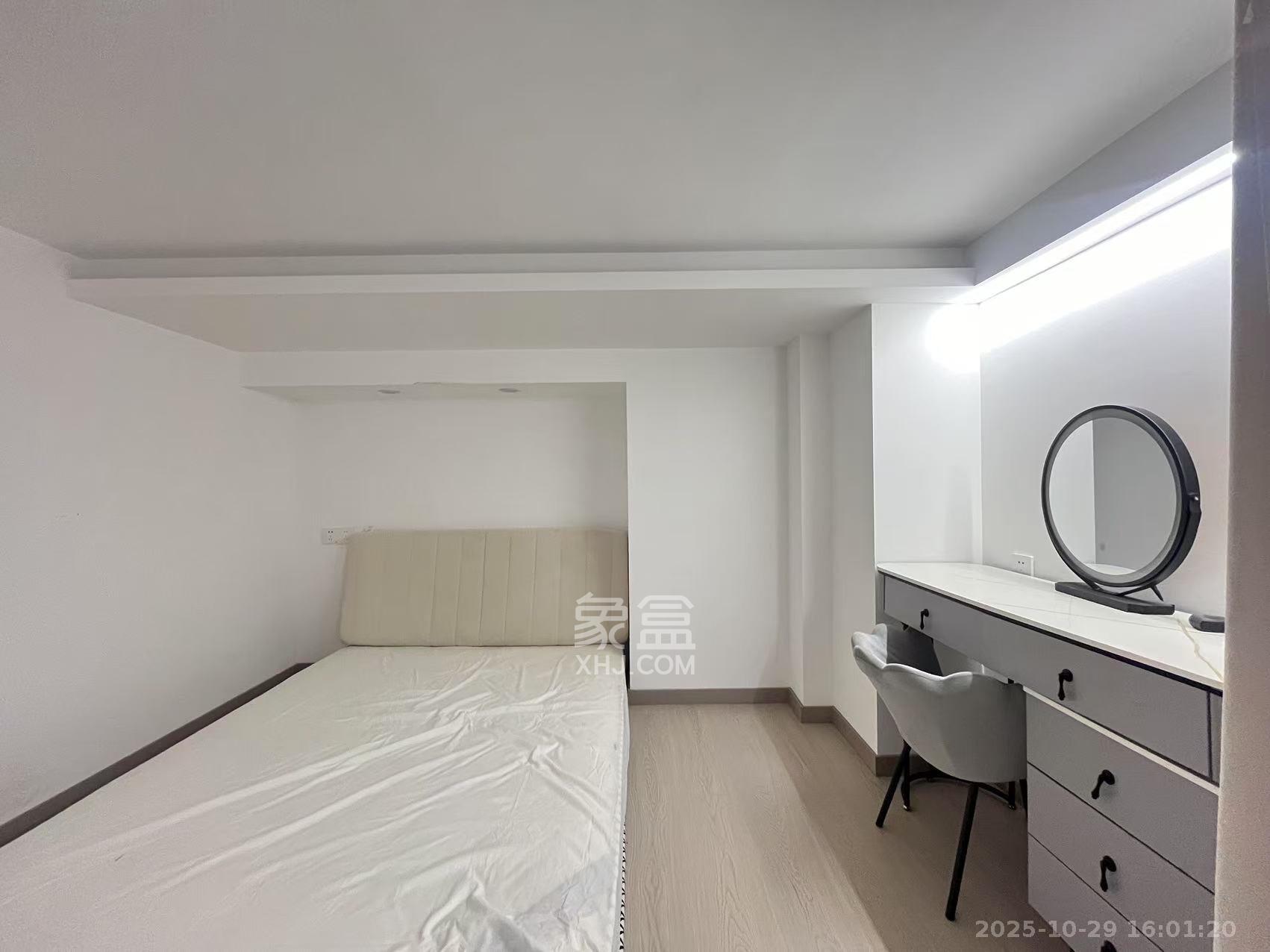 时代MOMA云PARK  2室1厅1卫    2200.0元/月 时代MOMA云PARK  2室1厅1卫    2200.0元/月室内图