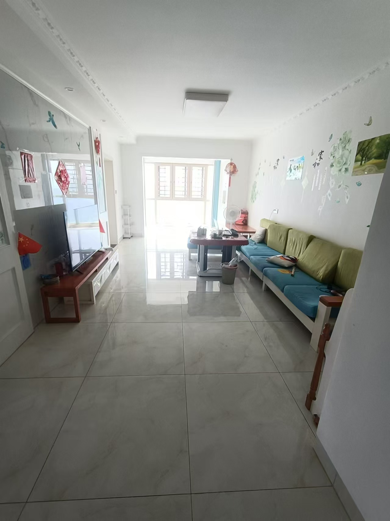 五江碧桂园城市广场 3室2厅2卫 2400.0元/月 五江碧桂园城市广场 3室2厅2卫 2400.0元/月室内图