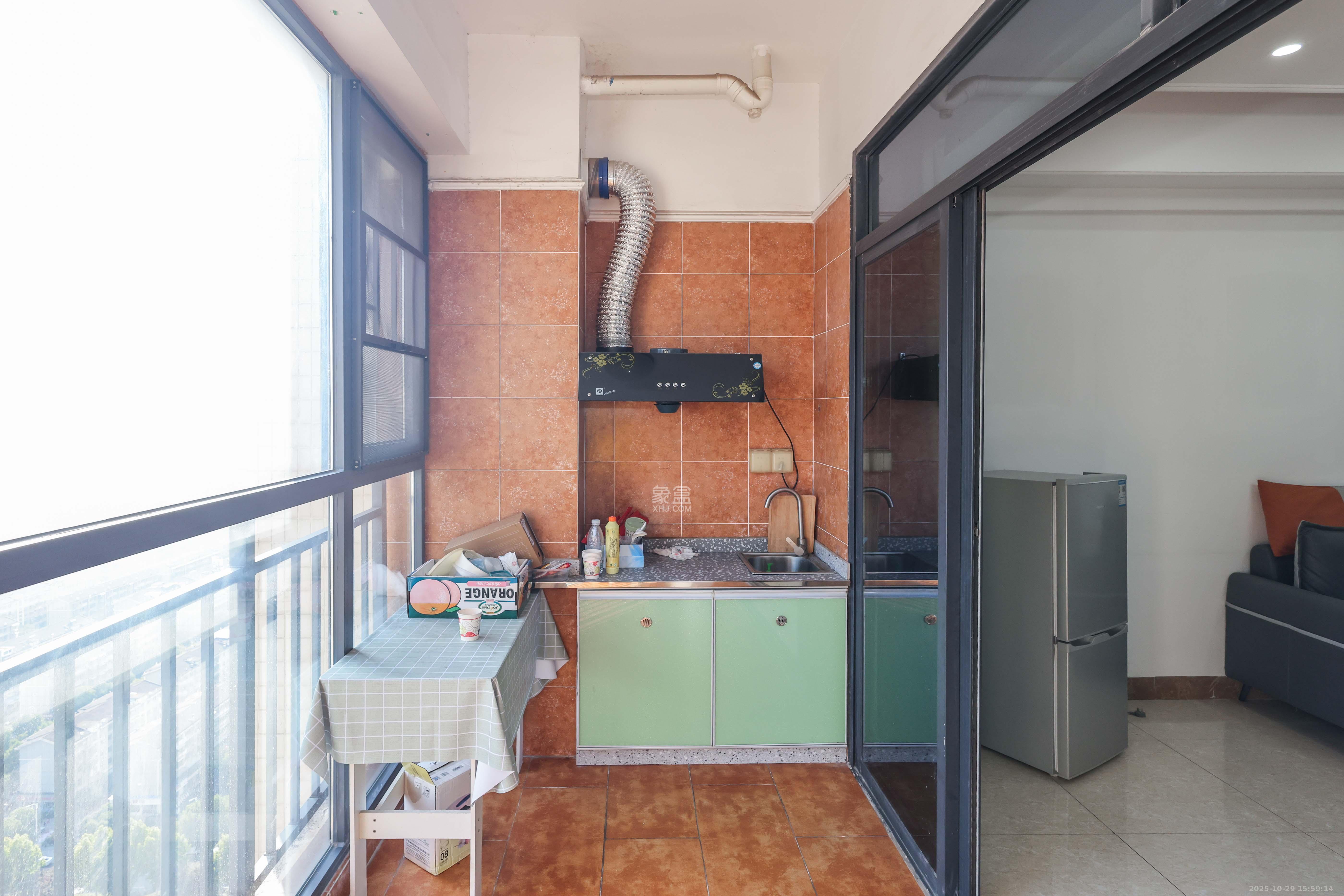 天元涉外景园B区  2室1厅1卫    78.7万阳台