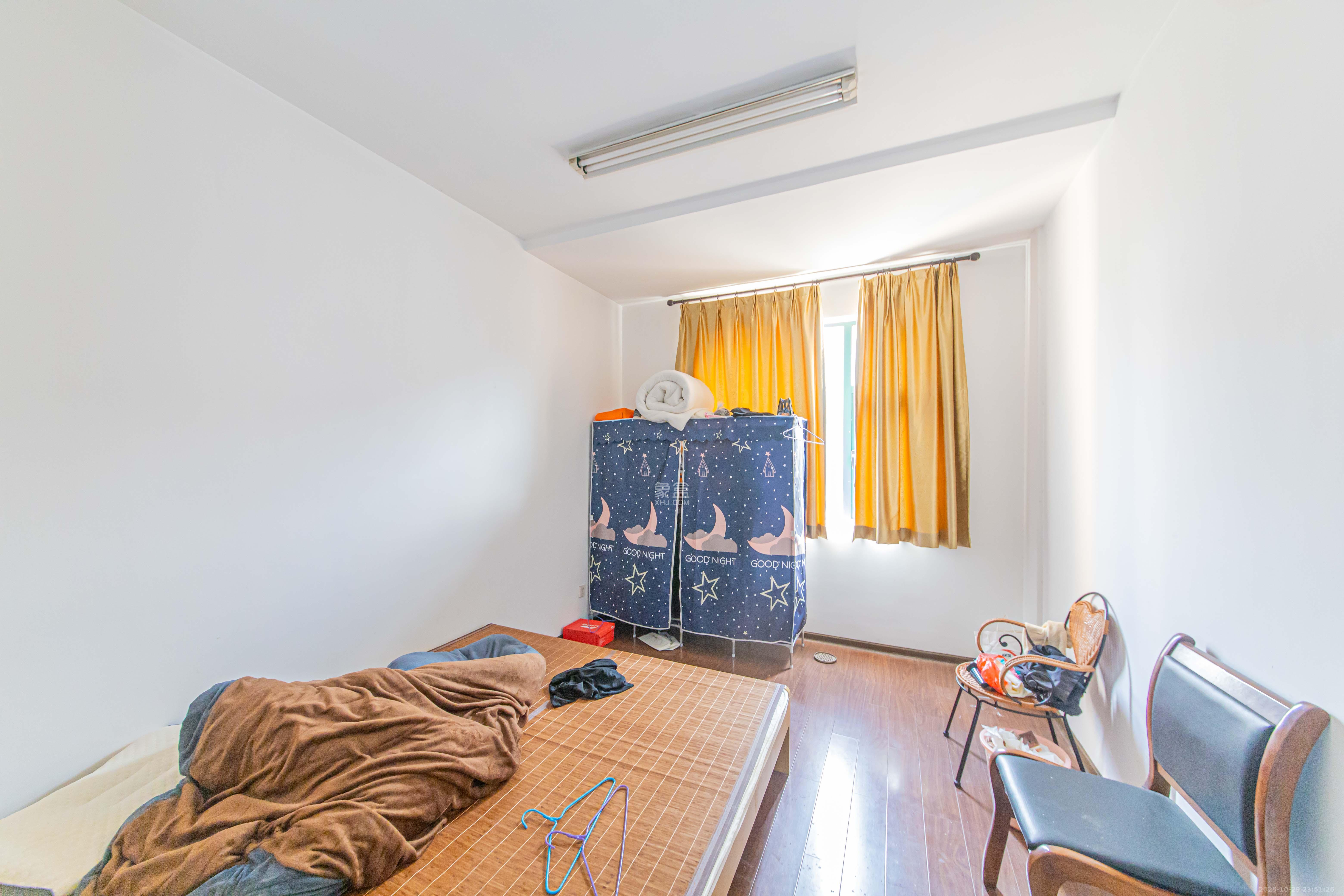 御邦 6室3厅4卫 225.0万 御邦 6室3厅4卫 225.0万卧室