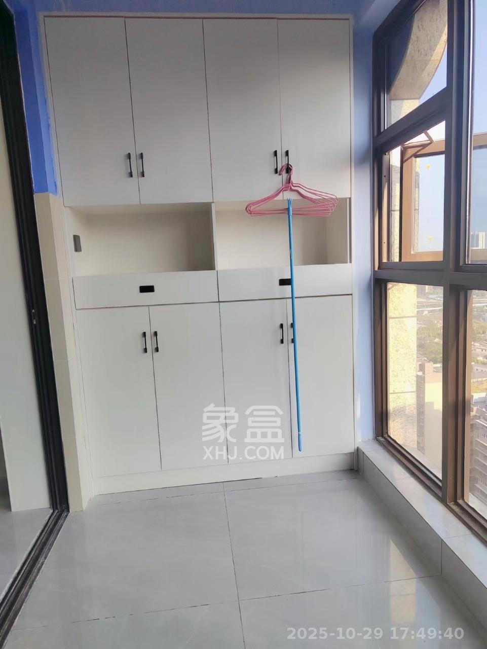 明昇壹城(明昇时代广场)二期  3室2厅2卫    3200.0元/月 明昇壹城(明昇时代广场)二期  3室2厅2卫    3200.0元/月室内图