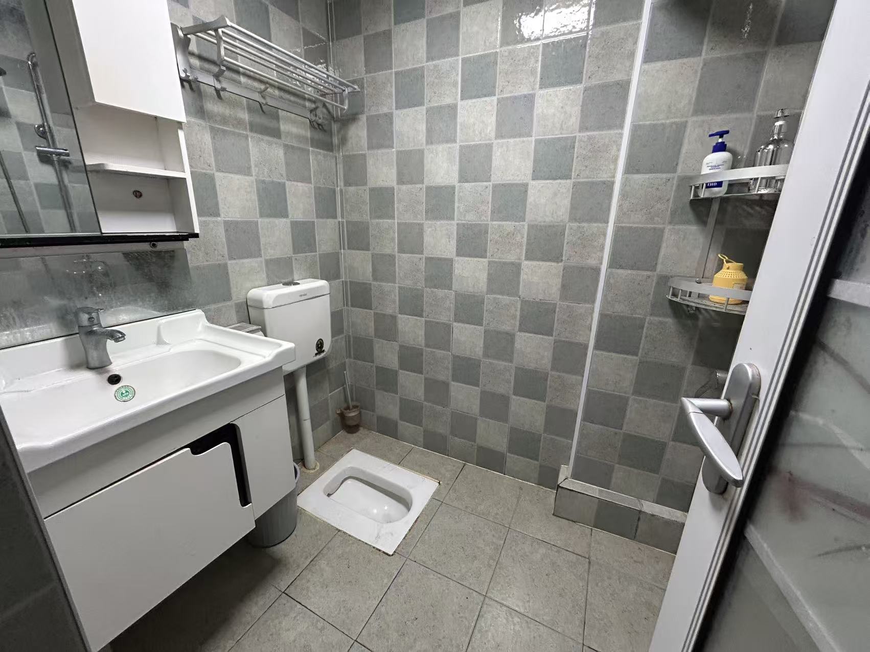 中建御山和苑  1室1厅1卫    16.0万室内图