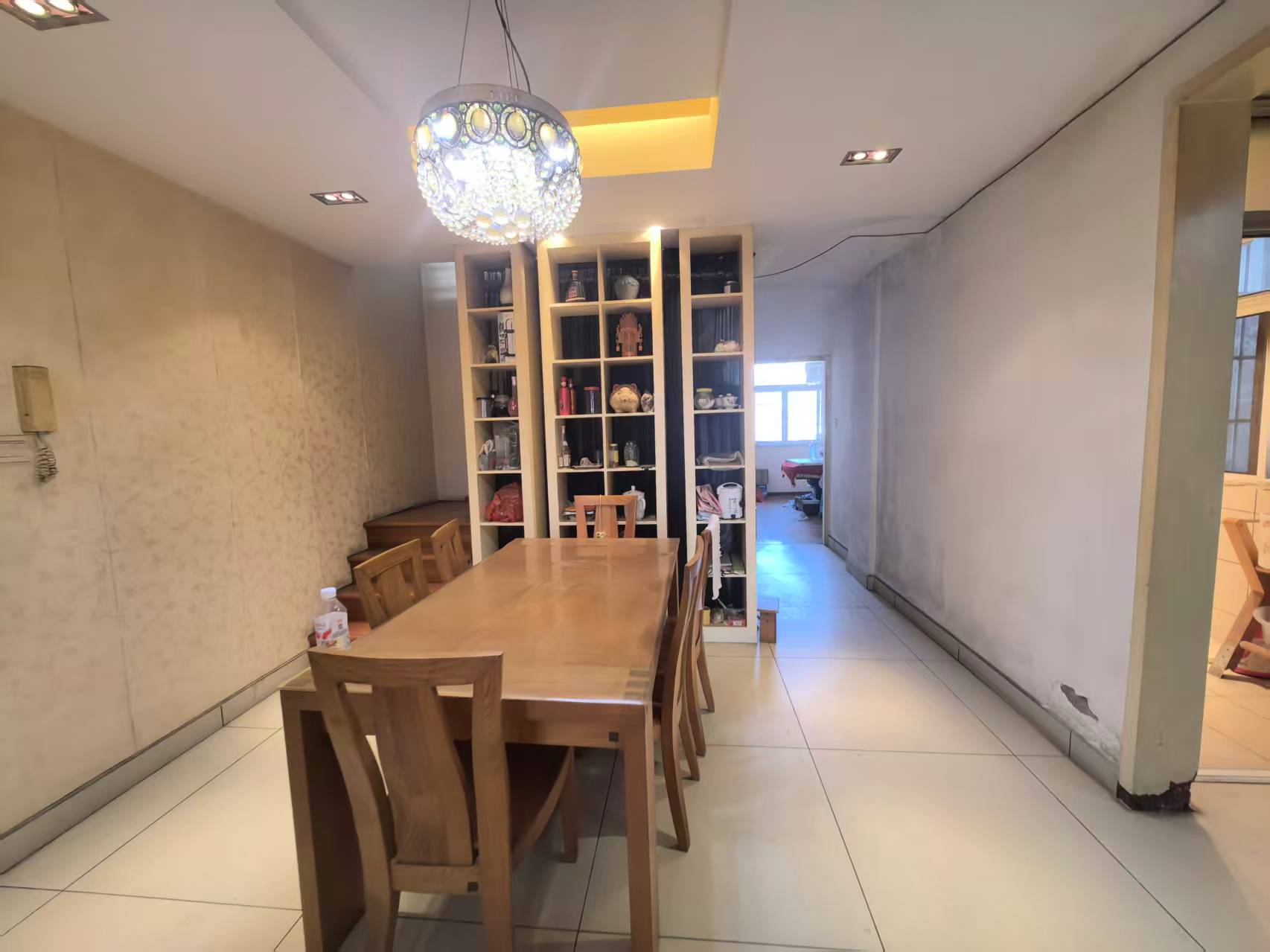 金地家佳旺 5室3厅3卫 23.8万 金地家佳旺 5室3厅3卫 23.8万室内图