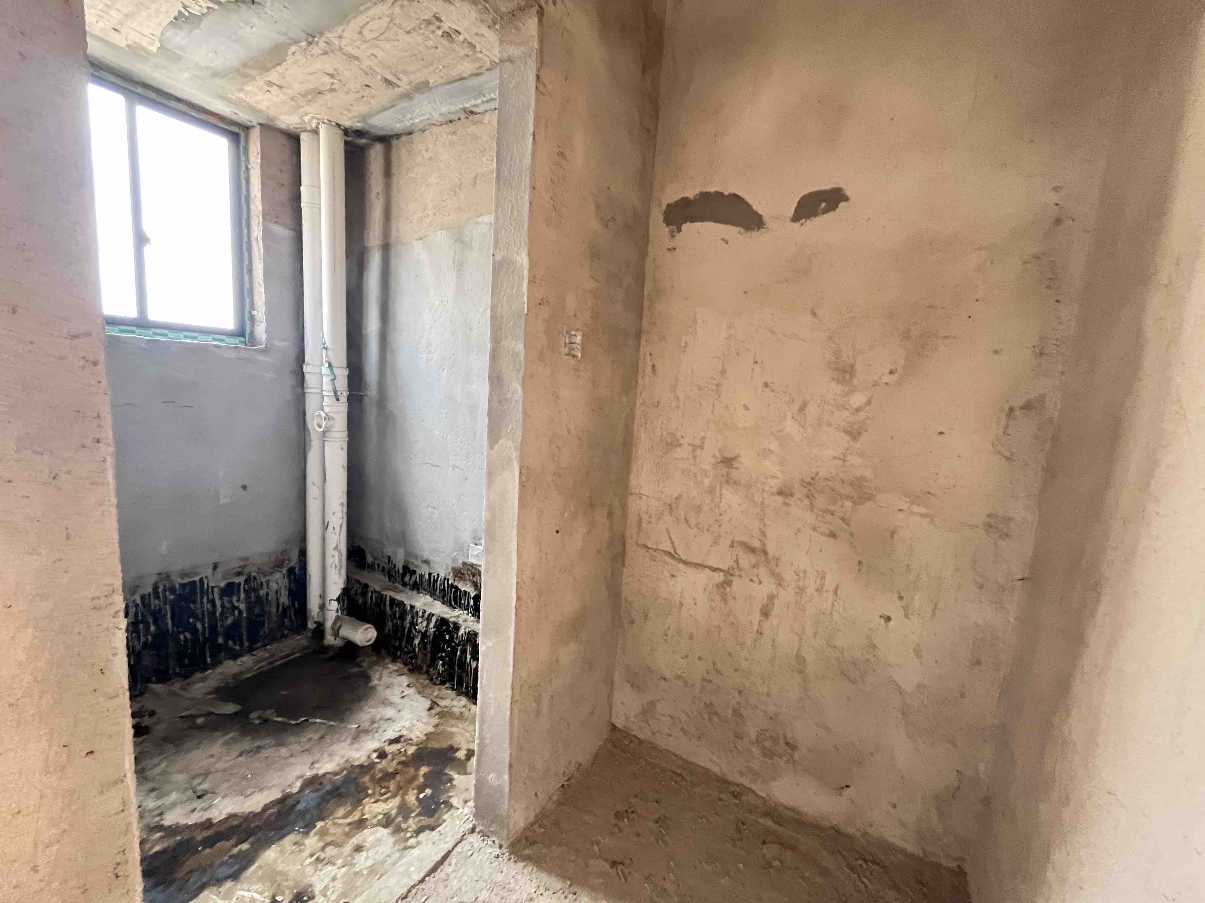 龙源华城  3室2厅2卫    66.8万卫生间