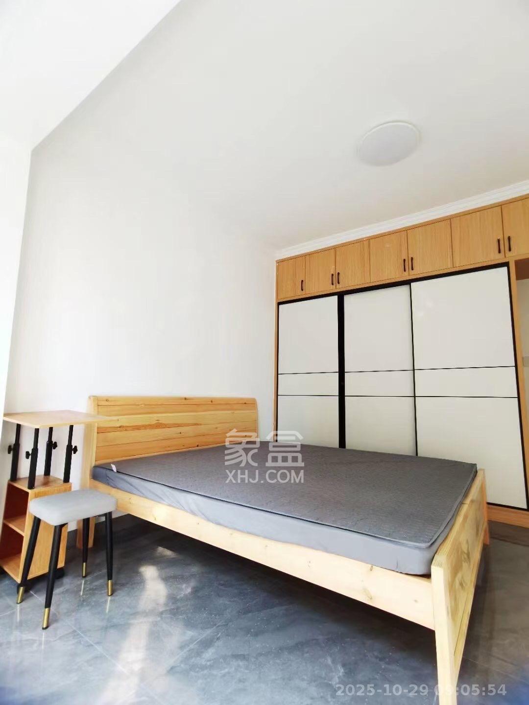 山水新城  2室1厅1卫    2000.0元/月 山水新城  2室1厅1卫    2000.0元/月室内图