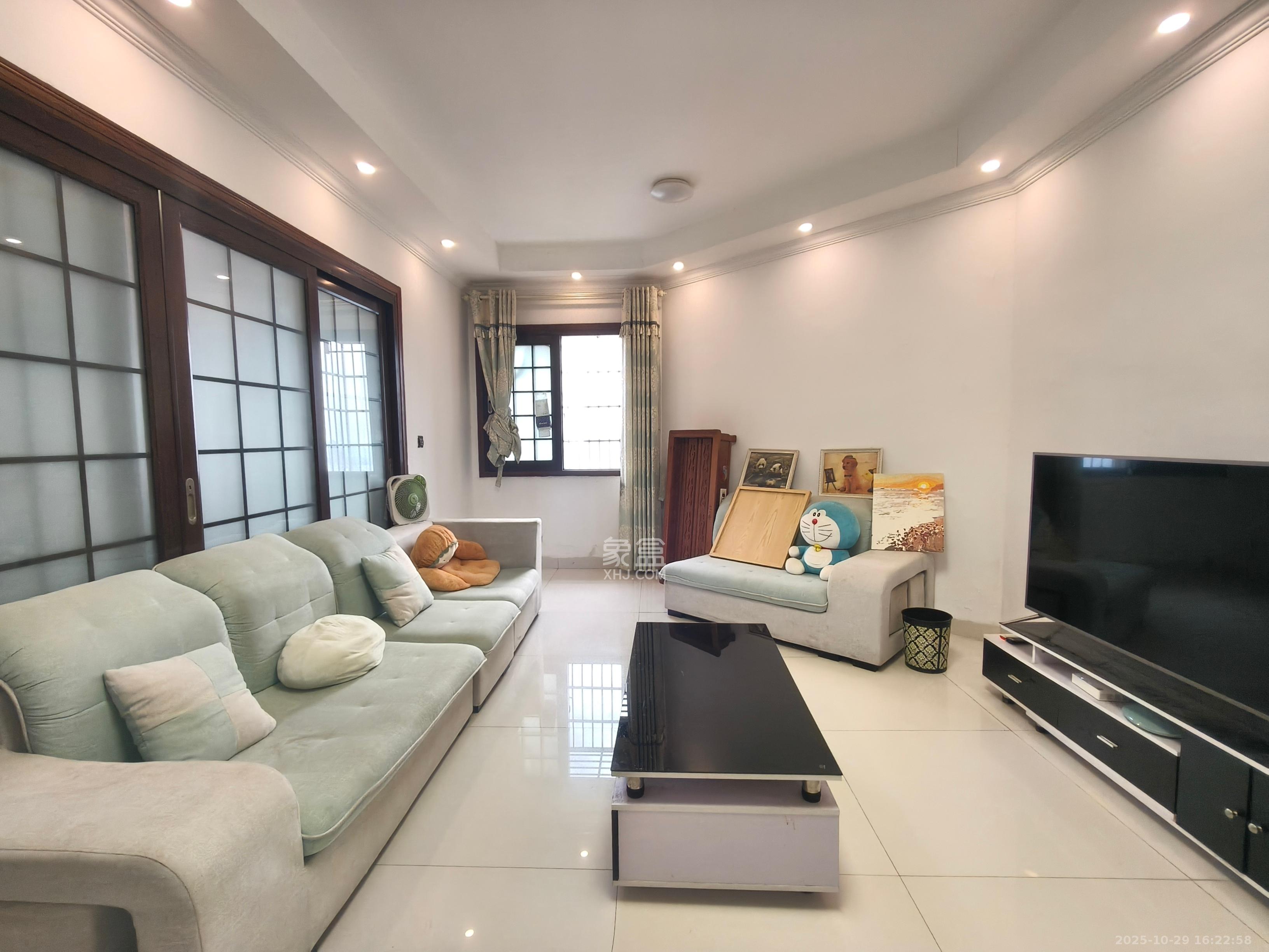 楚天家园 1室1厅1卫 1300.0元/月 楚天家园 1室1厅1卫 1300.0元/月室内图