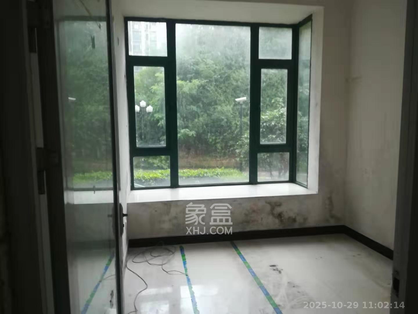 恒大城  3室2厅2卫    2700.0元/月室内图