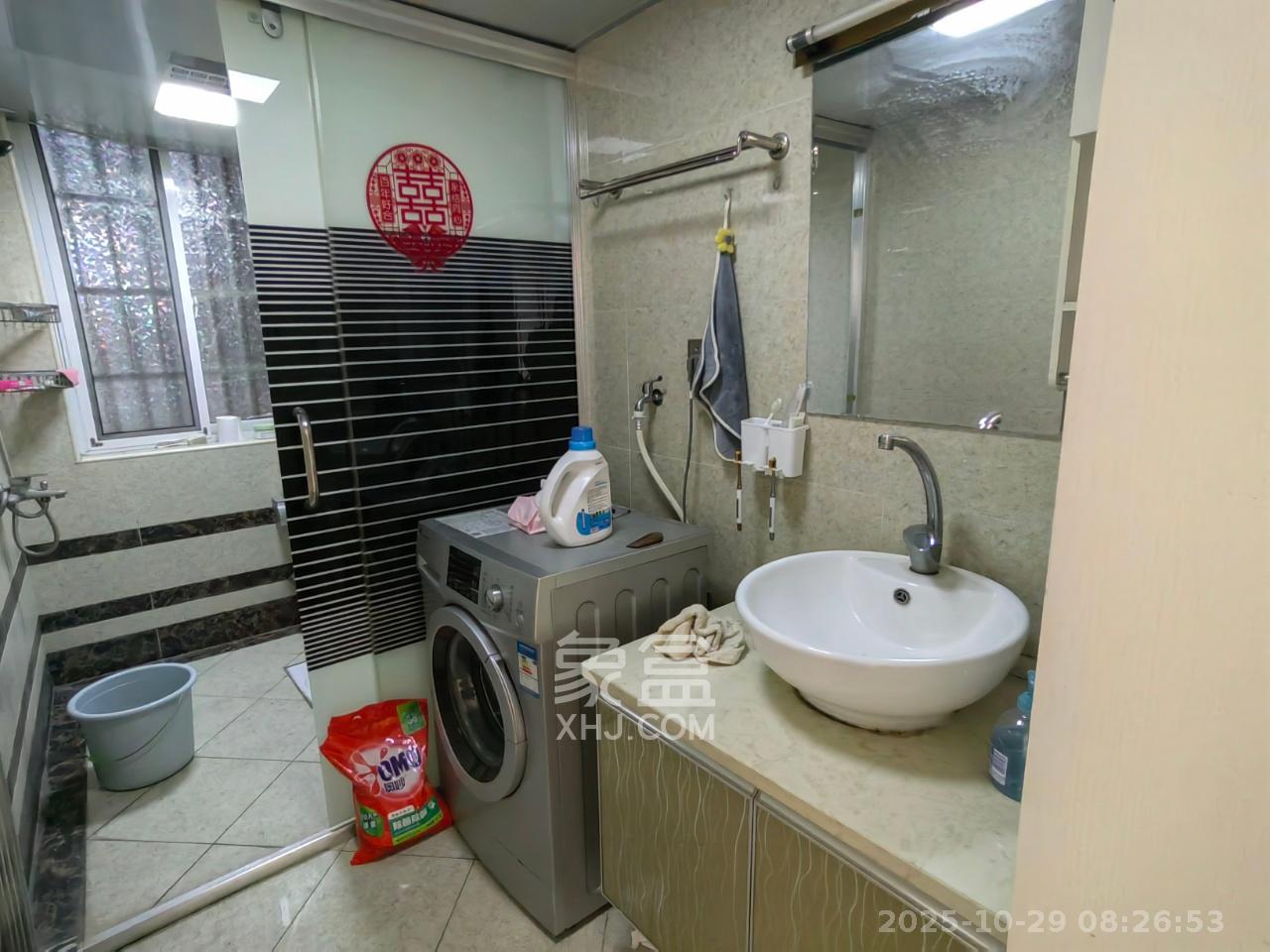 南郡雅园  2室2厅1卫    1500.0元/月室内图