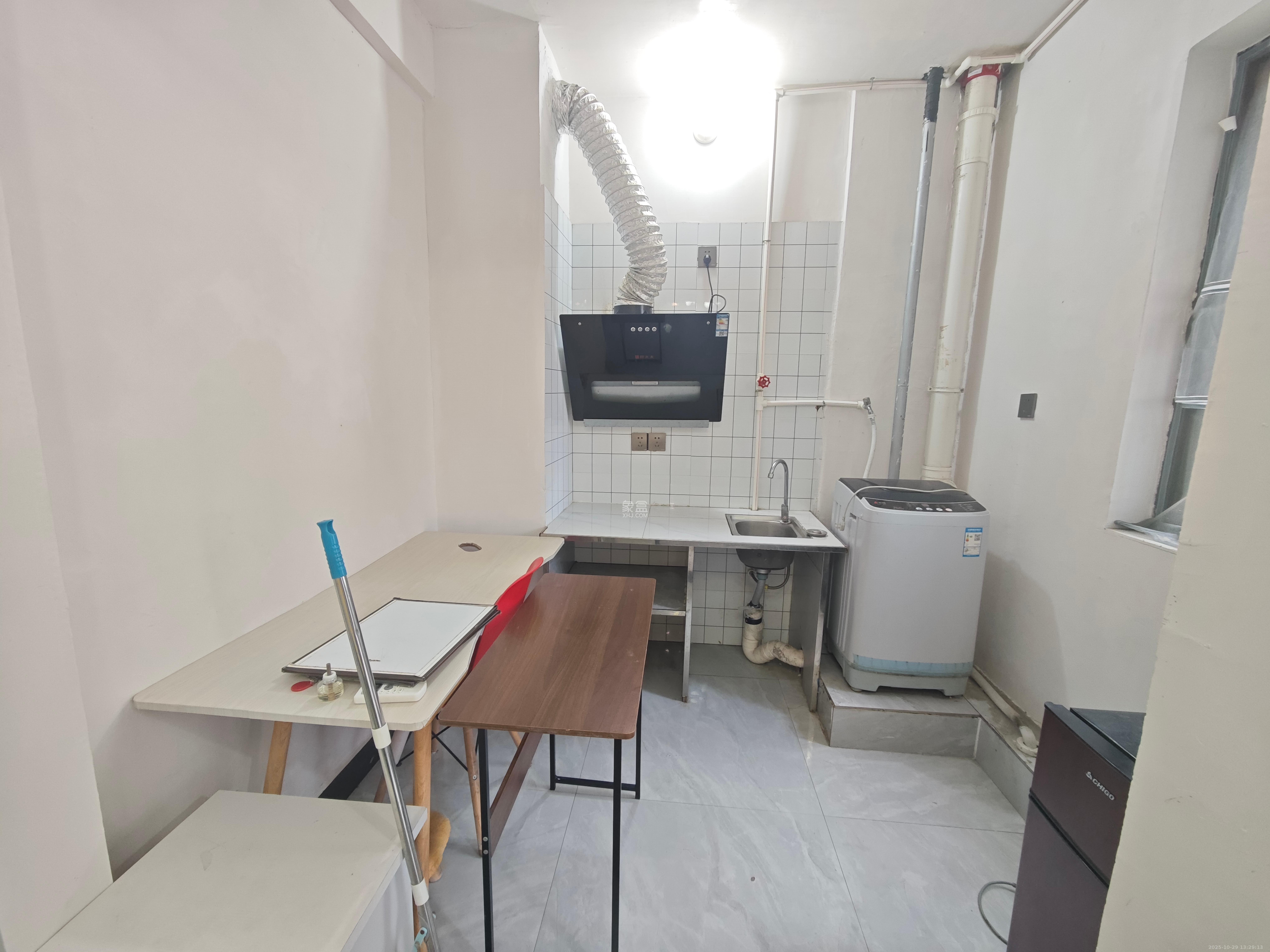 中建悦和城  1室0厅0卫    900.0元/月室内图