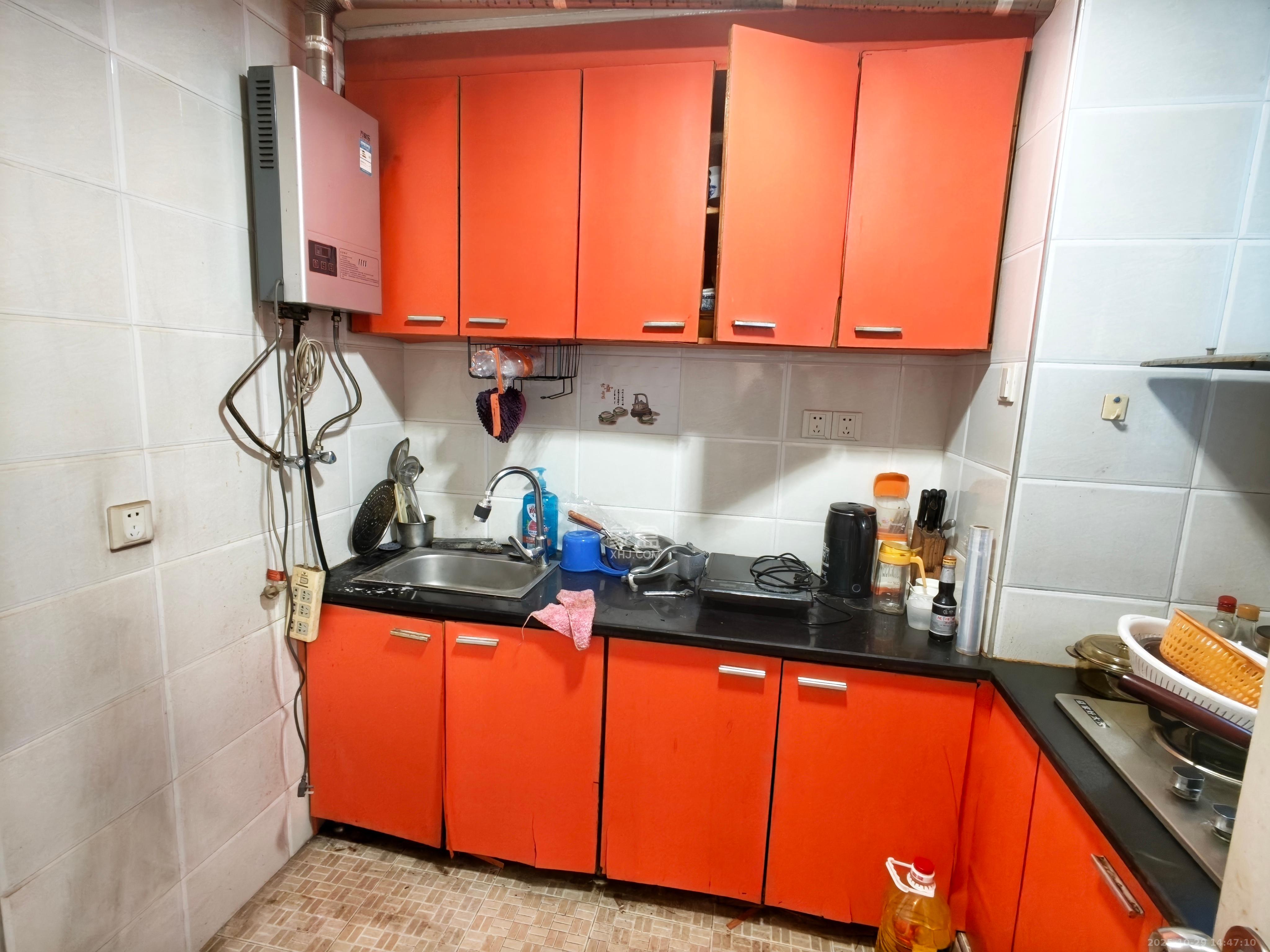 营山巷28号（营山巷小区）  1室1厅1卫    1300.0元/月室内图