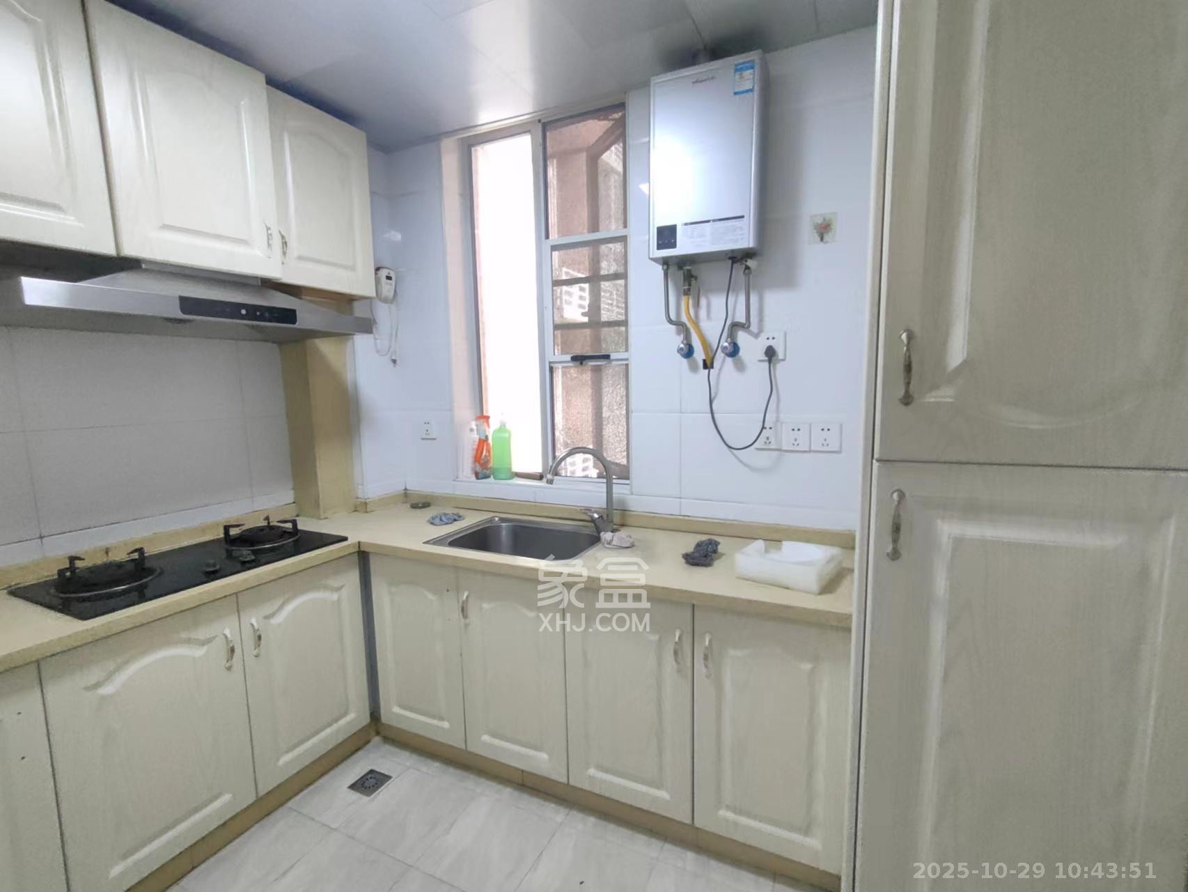 恒广国际景园一二区  2室2厅1卫    2100.0元/月 恒广国际景园一二区  2室2厅1卫    2100.0元/月室内图