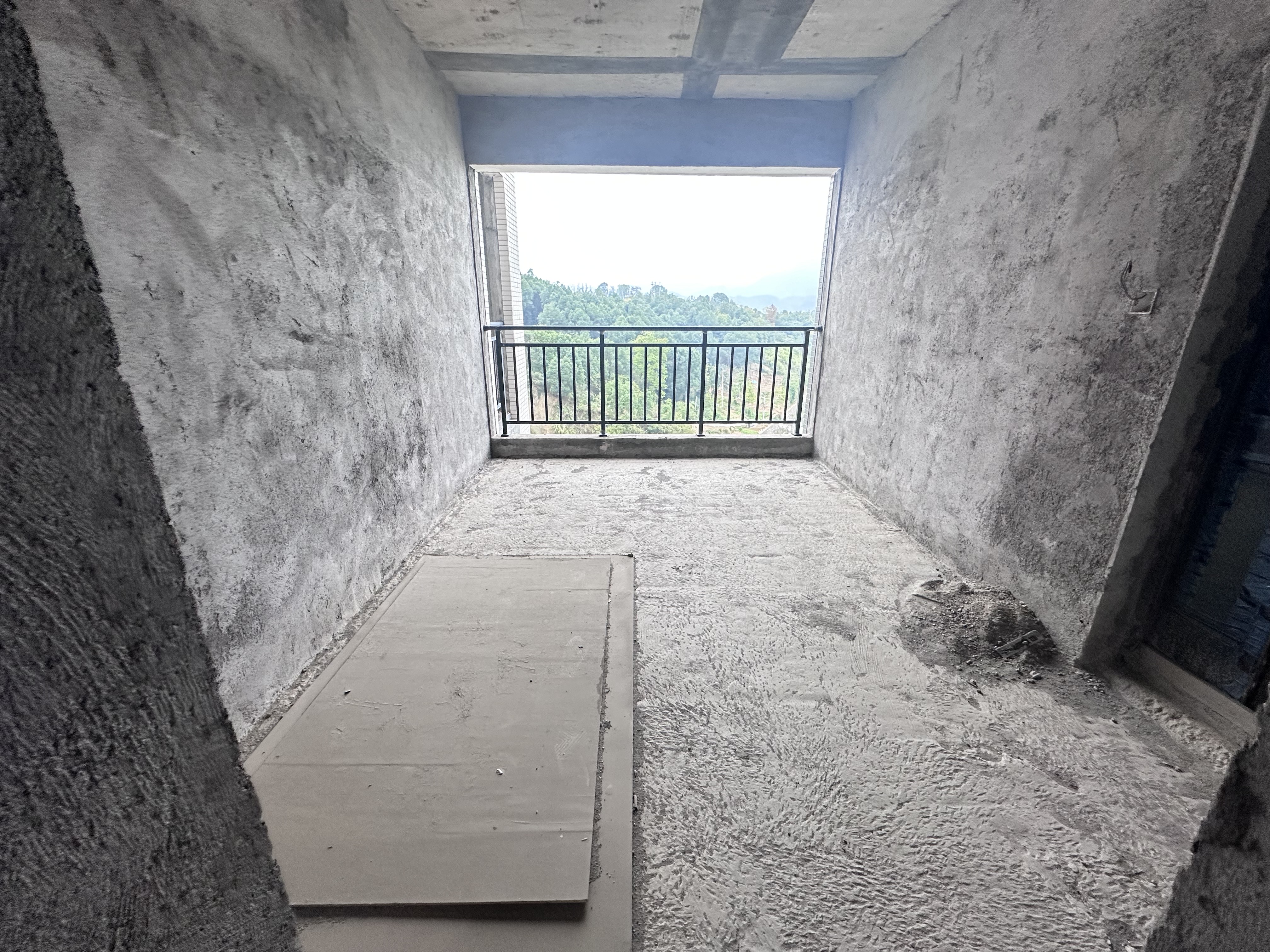 空港新城一期 4室2厅2卫 47.8万 空港新城一期 4室2厅2卫 47.8万客厅