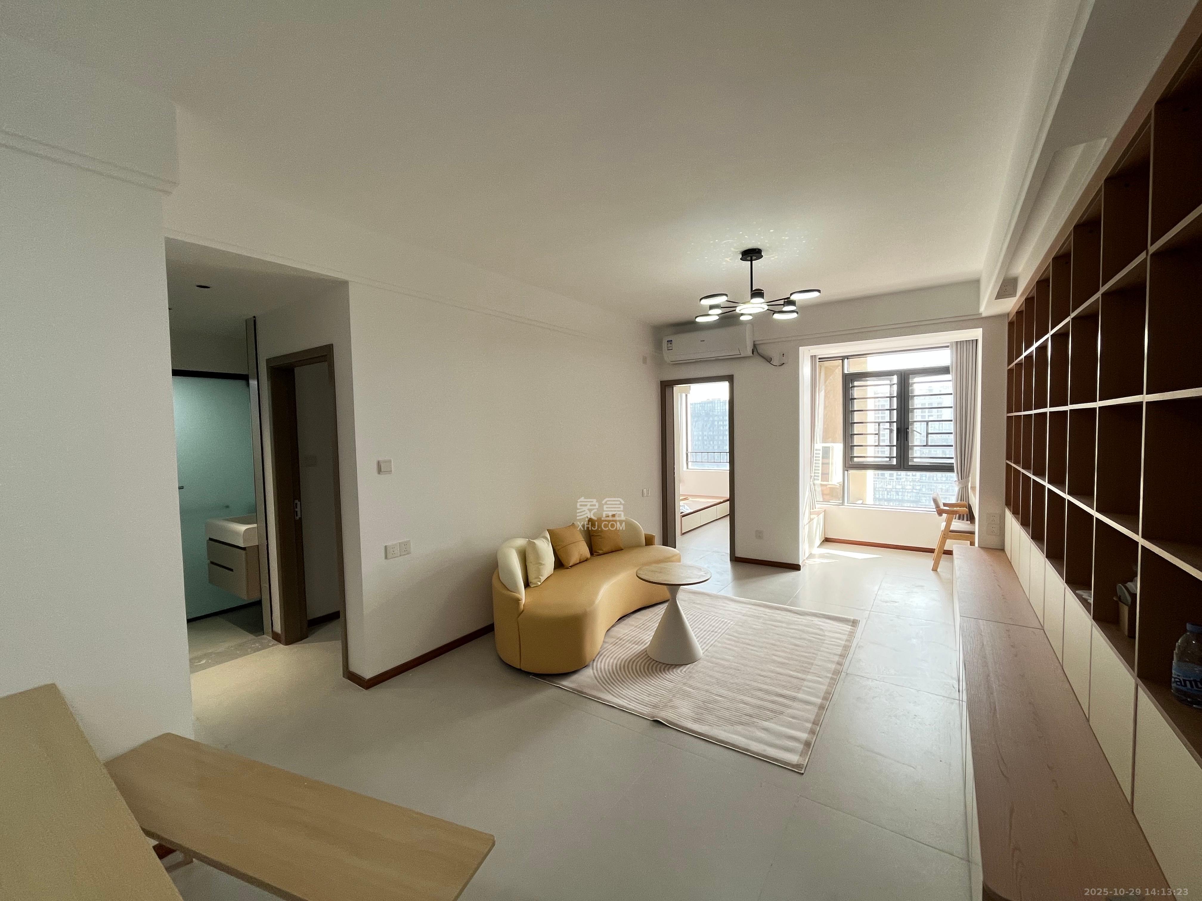 协信星澜汇 2室1厅1卫 3300.0元/月 协信星澜汇 2室1厅1卫 3300.0元/月室内图