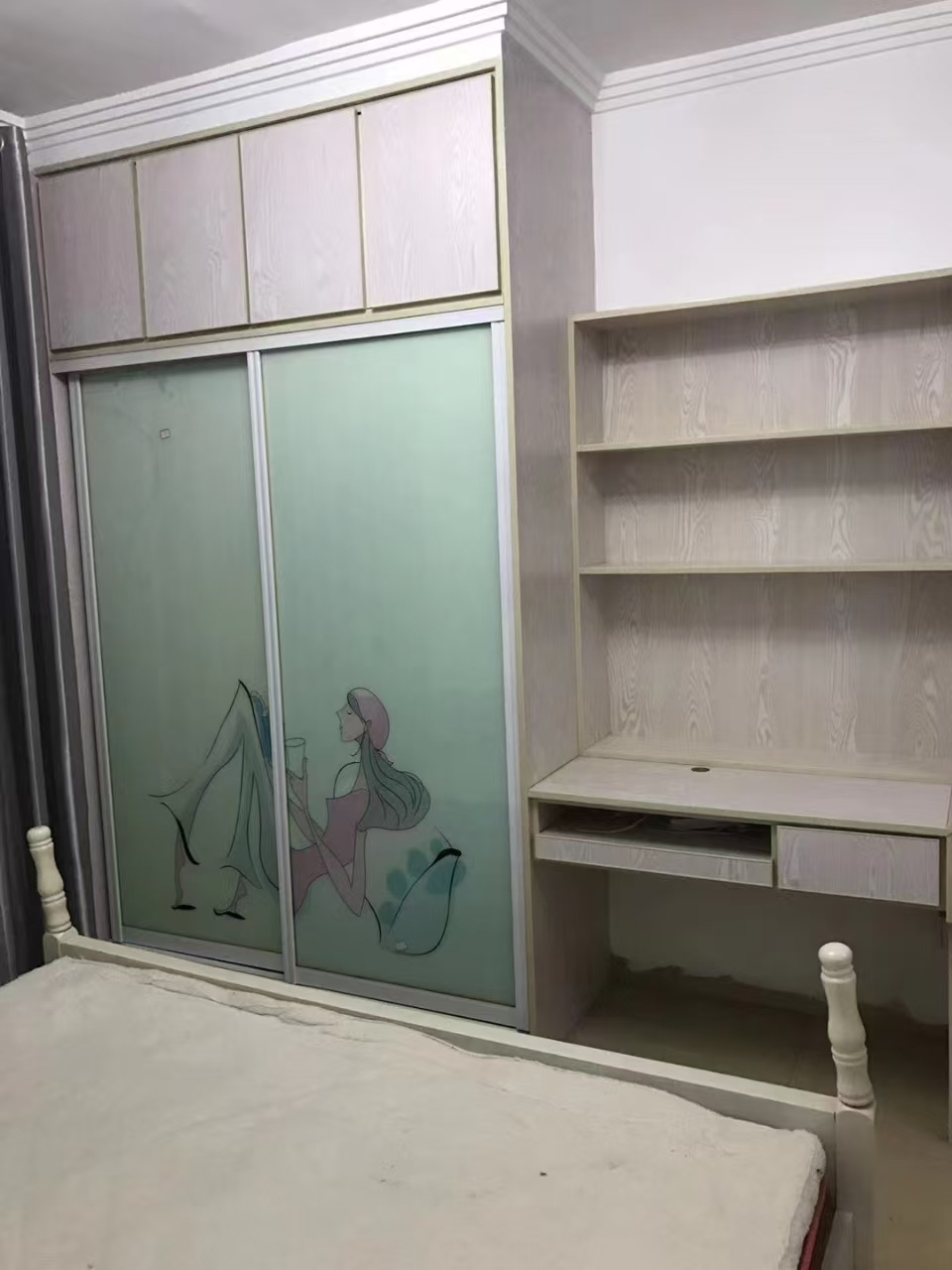 鹏利广场  1室1厅1卫    1100.0元/月 鹏利广场  1室1厅1卫    1100.0元/月室内图