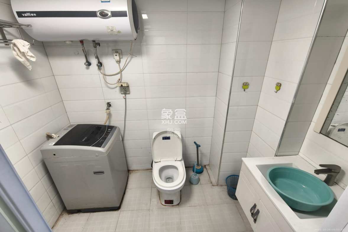 名富公寓 1室0厅1卫 1300.0元/月 名富公寓 1室0厅1卫 1300.0元/月室内图