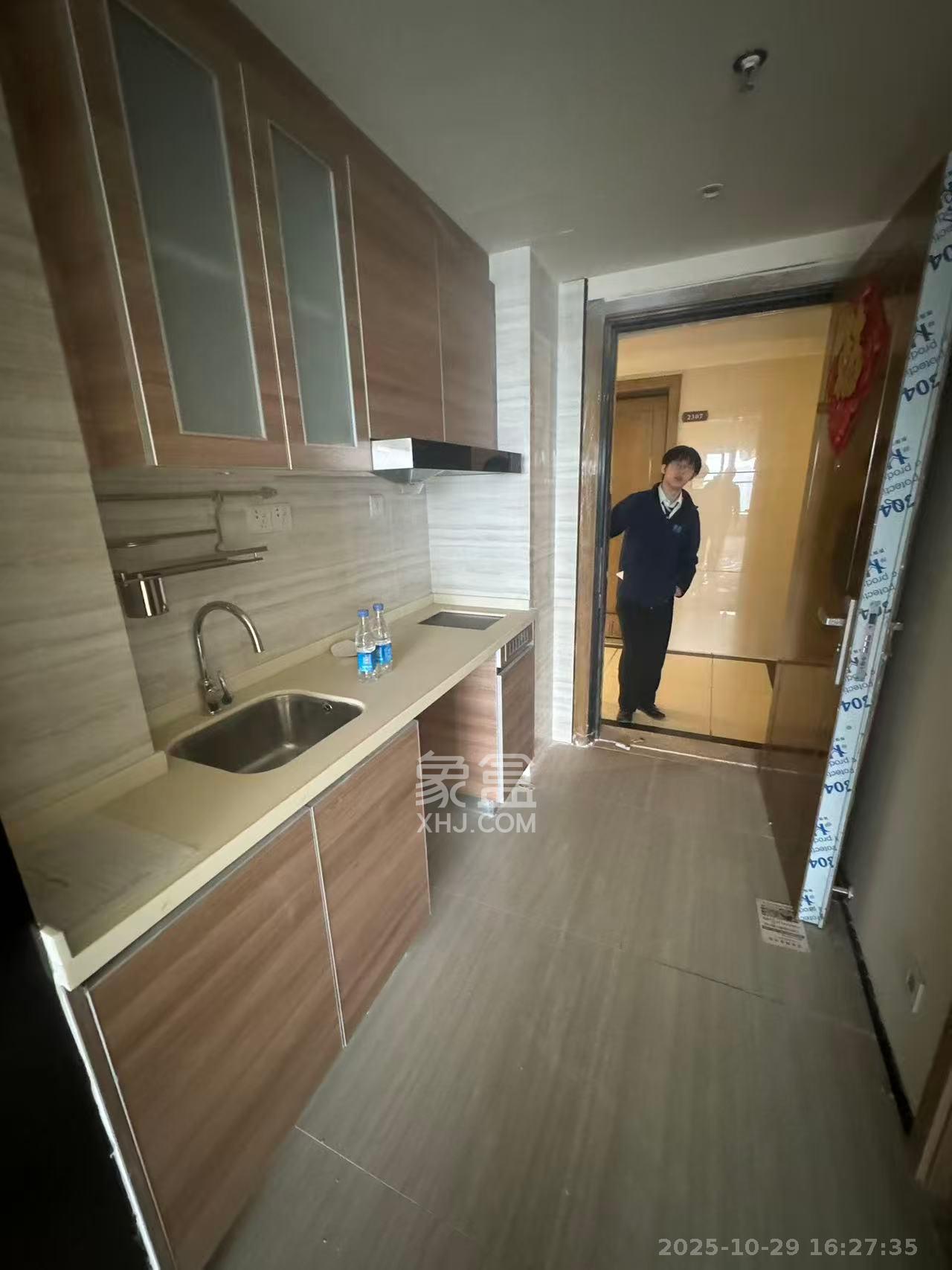 恒大国际广场 3室2厅1卫 1500.0元/月 恒大国际广场 3室2厅1卫 1500.0元/月室内图