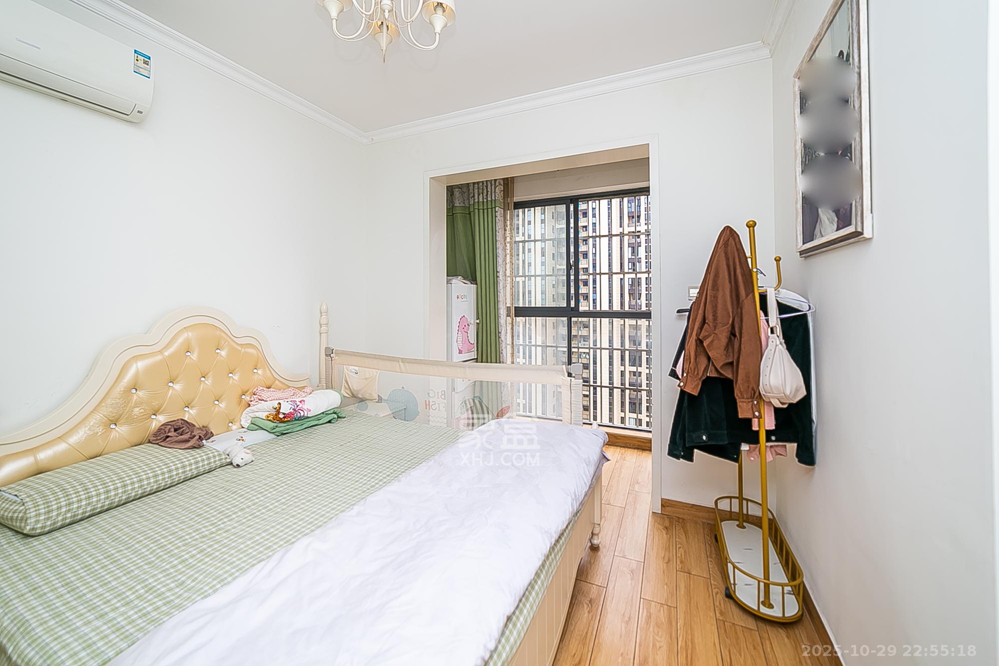 乾城（兴旺乾城）  2室2厅1卫    64.0万卧室