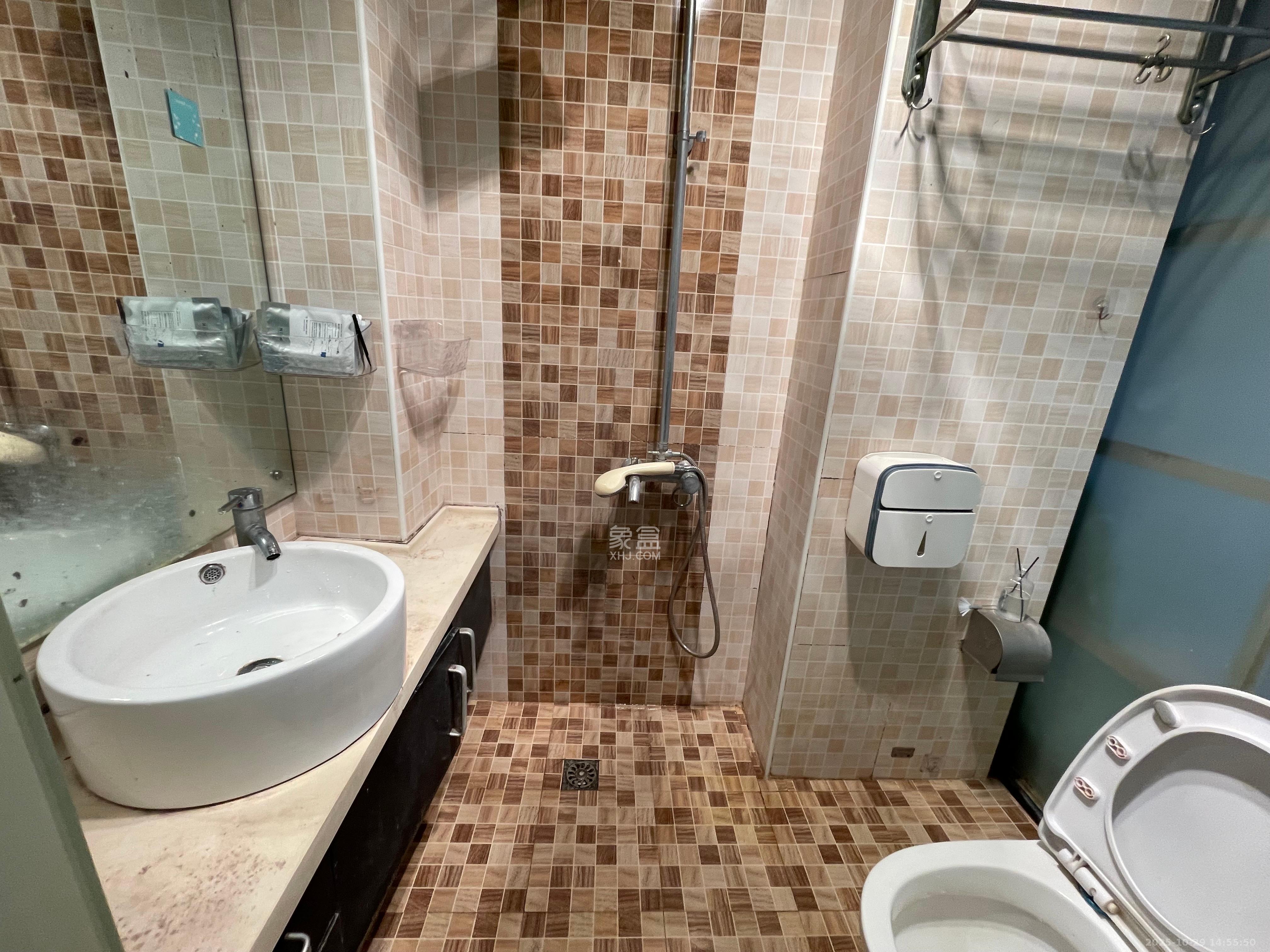 城南郡 1室1厅1卫 1500.0元/月 城南郡 1室1厅1卫 1500.0元/月室内图