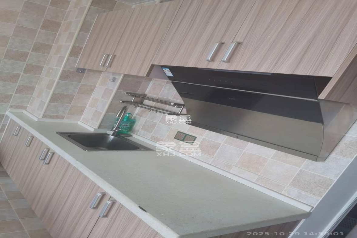 奥克斯缔壹城 1室1厅1卫 1300.0元/月 奥克斯缔壹城 1室1厅1卫 1300.0元/月室内图