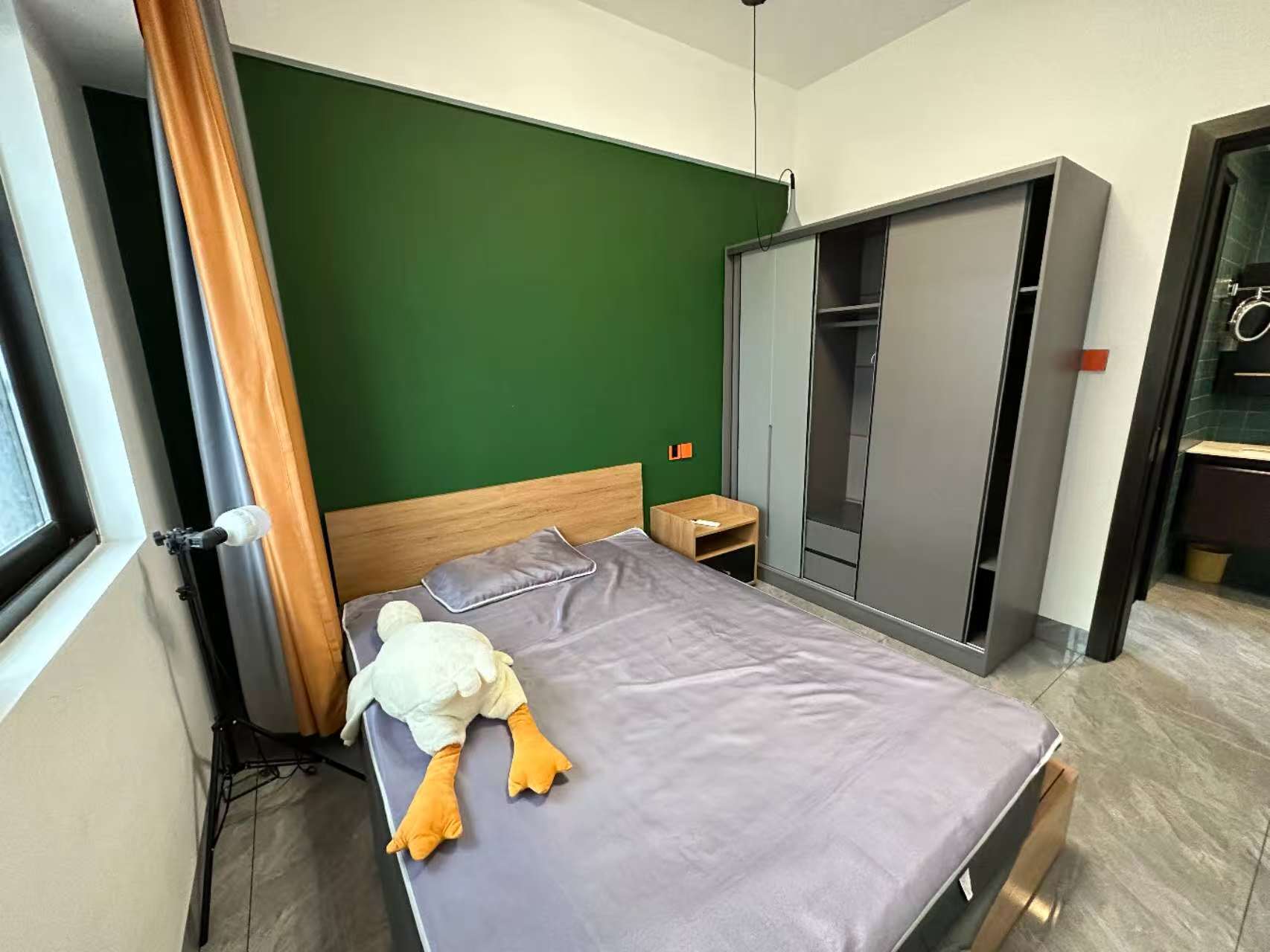 东站国际  1室1厅1卫    2300.0元/月室内图