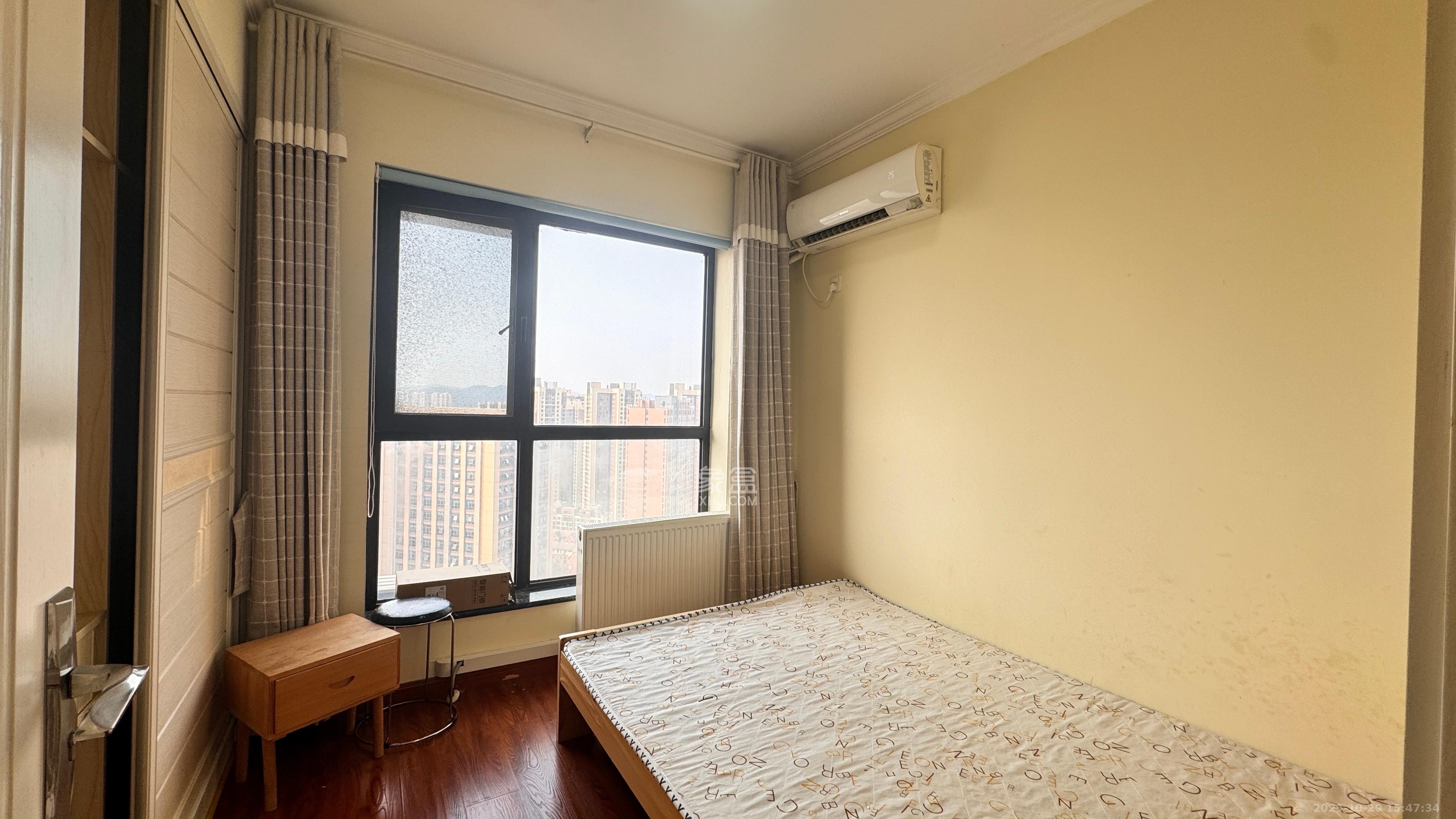 合能洋湖公馆  3室1厅1卫    3000.0元/月室内图