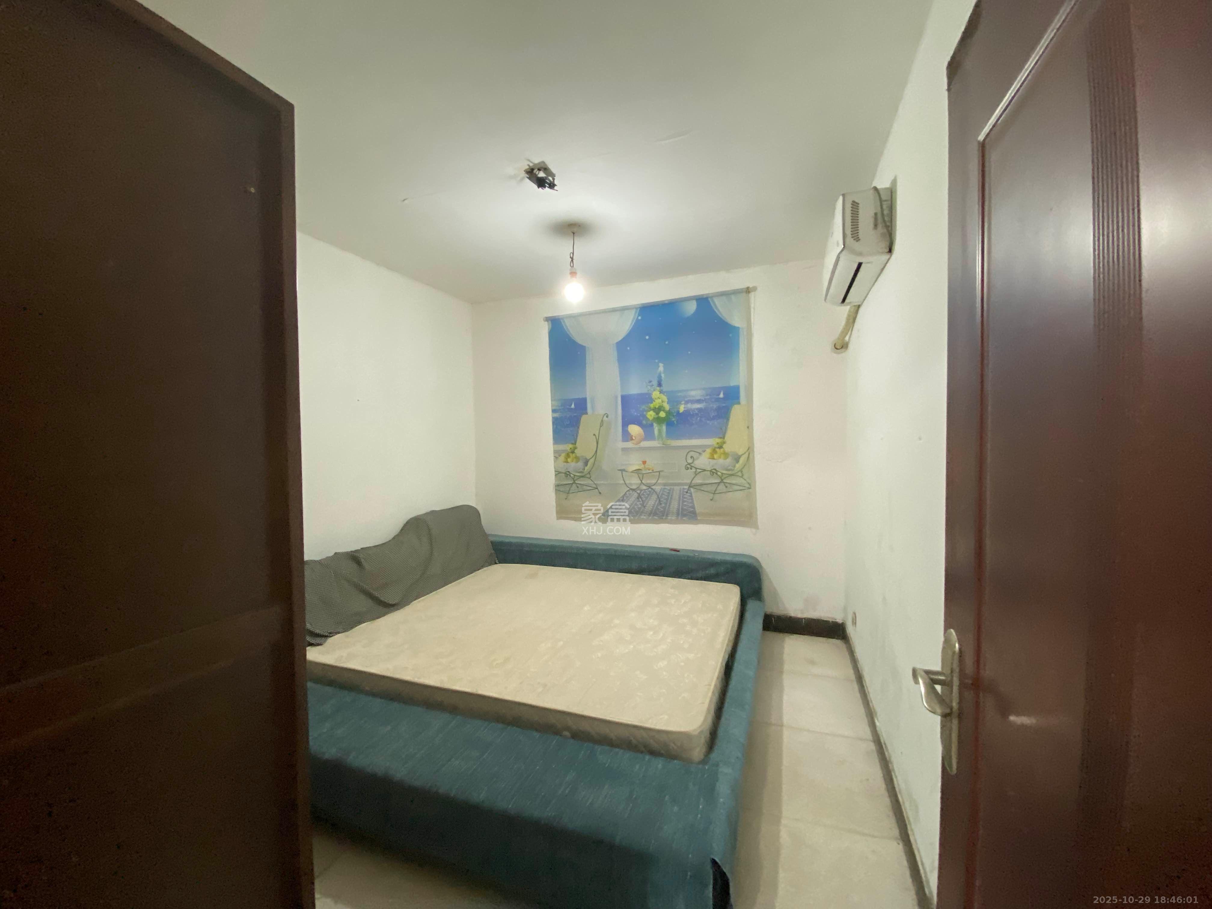 长钢社区(半边山宿舍区) 2室1厅1卫 2500.0元/月 长钢社区(半边山宿舍区) 2室1厅1卫 2500.0元/月室内图