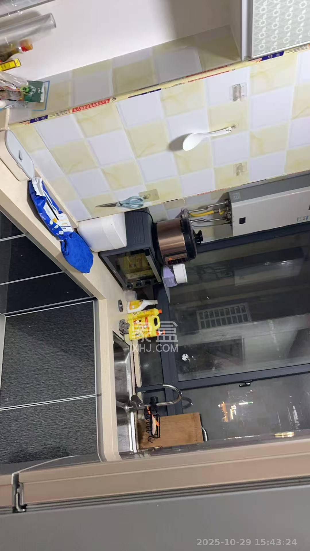 蓝光幸福满庭 2室2厅1卫 2600.0元/月 蓝光幸福满庭 2室2厅1卫 2600.0元/月室内图