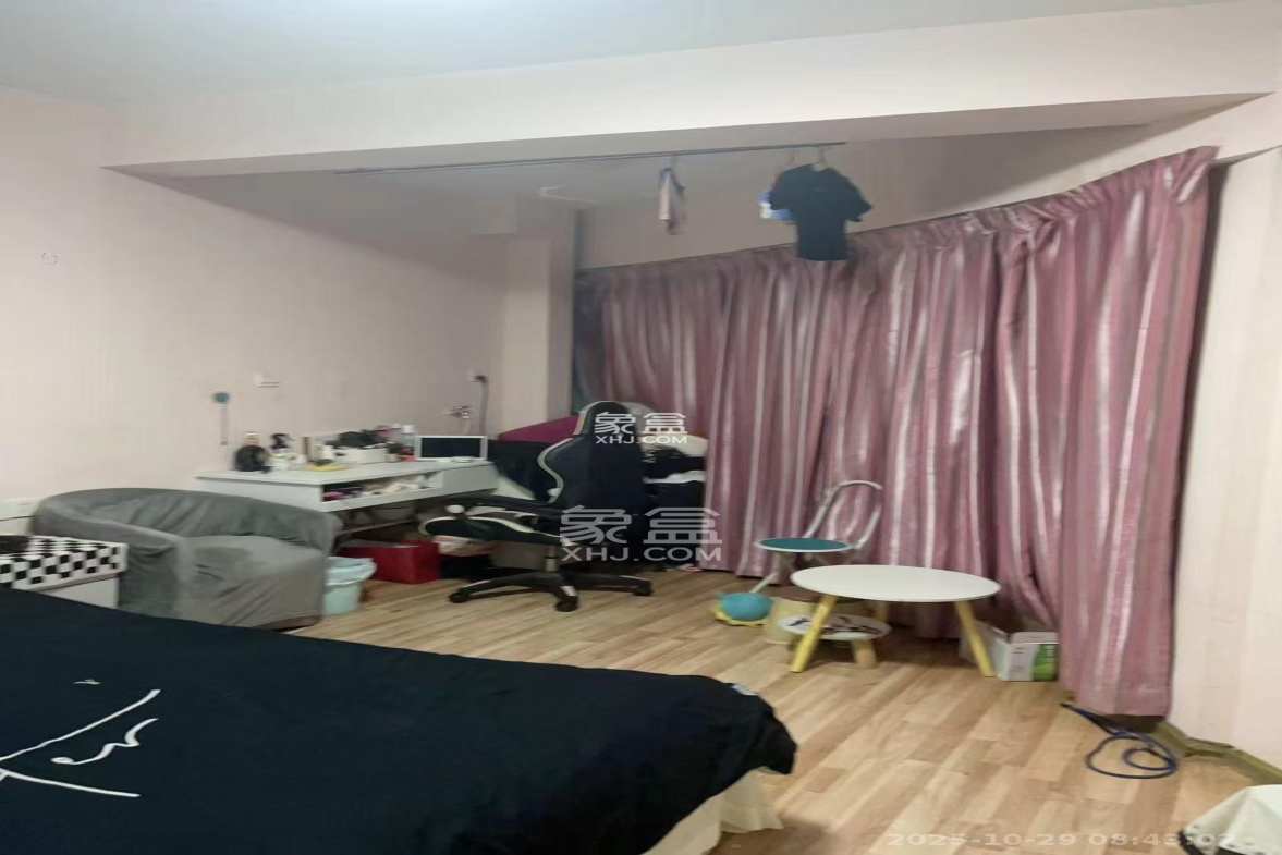 2076至高点 1室1厅1卫 1200.0元/月 2076至高点 1室1厅1卫 1200.0元/月室内图