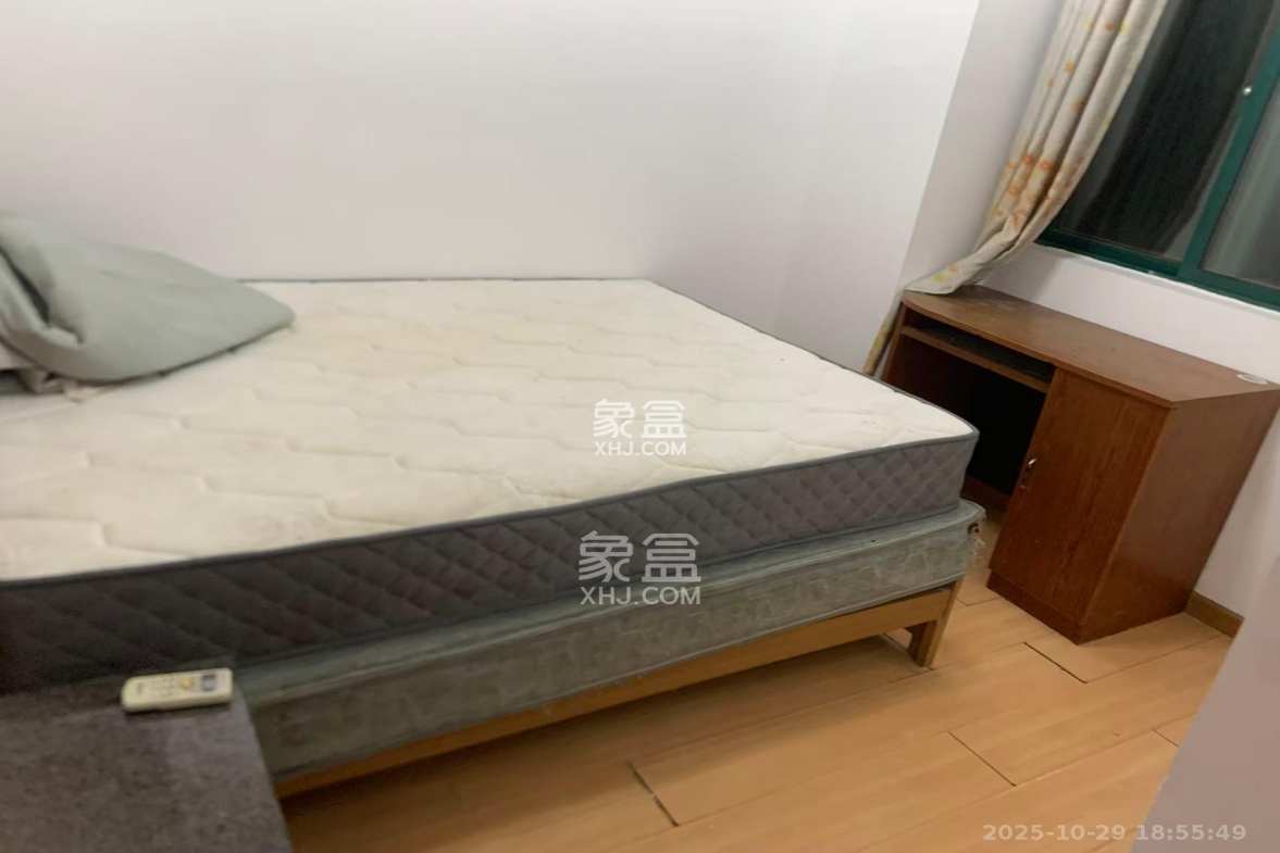 华天LOHO小镇 2室2厅1卫 1200.0元/月 华天LOHO小镇 2室2厅1卫 1200.0元/月室内图