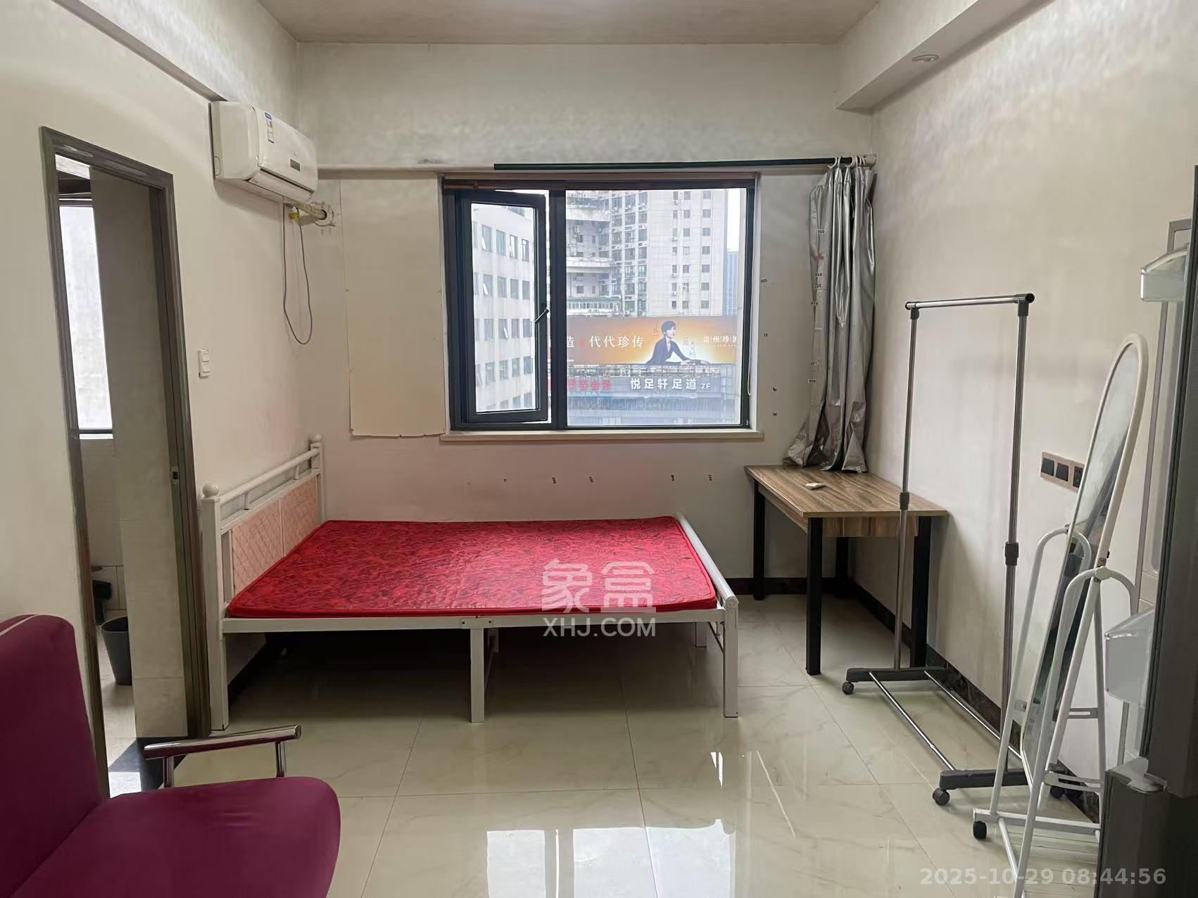 众东国际 1室1厅1卫 1600.0元/月 众东国际 1室1厅1卫 1600.0元/月室内图