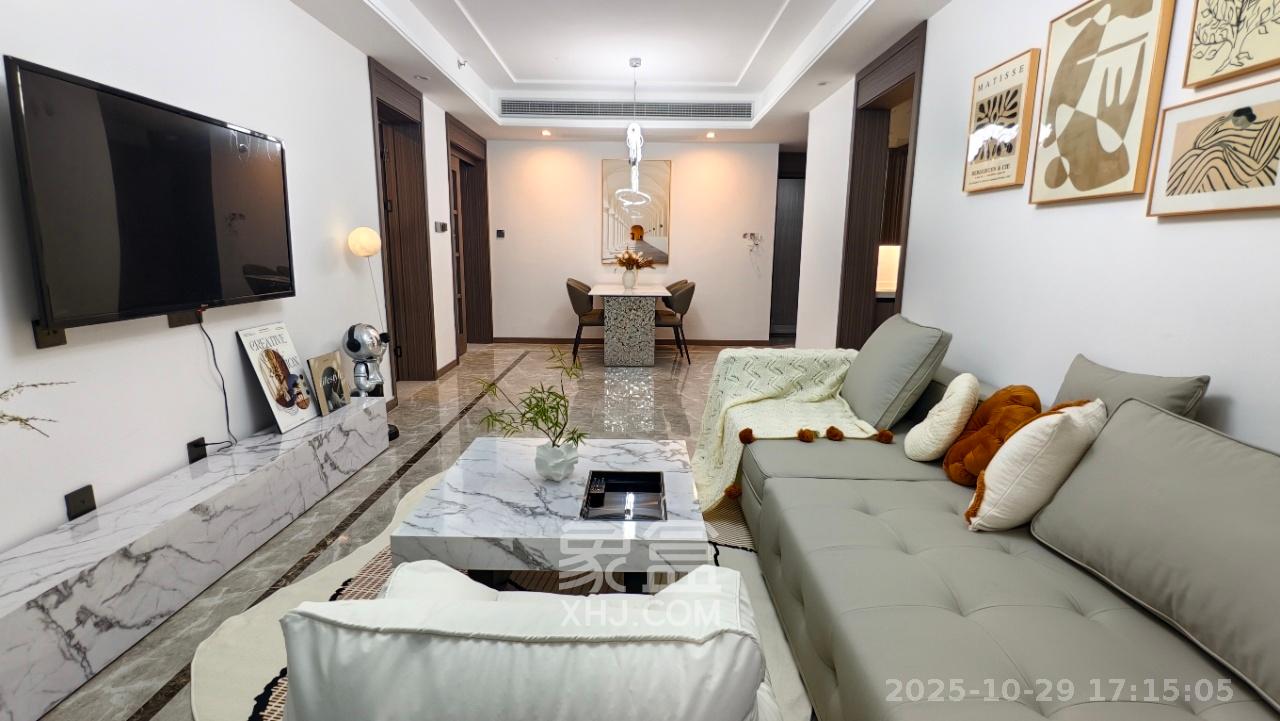 绿地V岛  3室2厅2卫    4200.0元/月 绿地V岛  3室2厅2卫    4200.0元/月室内图