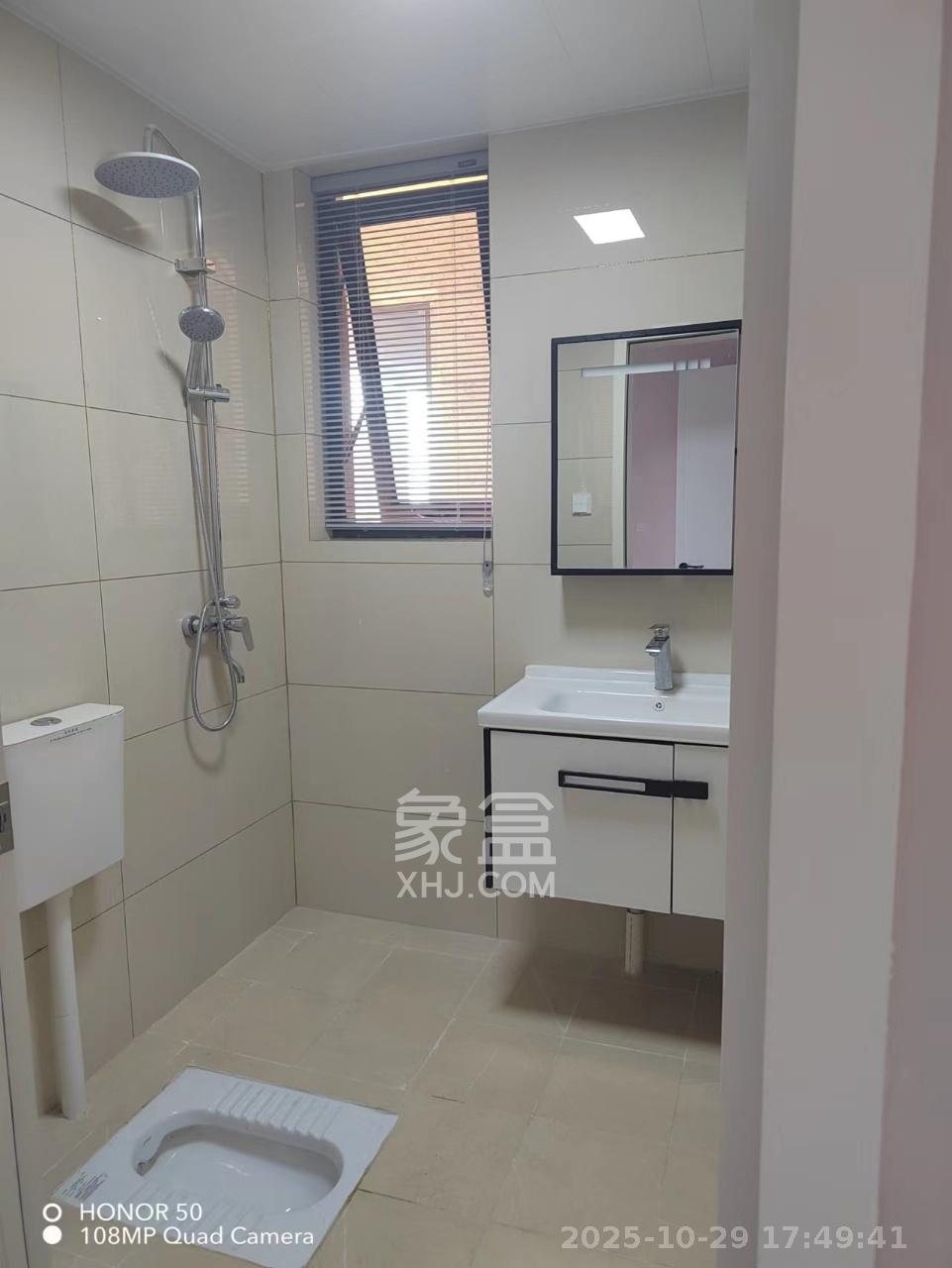 明昇壹城(明昇时代广场)二期  3室2厅2卫    3200.0元/月 明昇壹城(明昇时代广场)二期  3室2厅2卫    3200.0元/月室内图