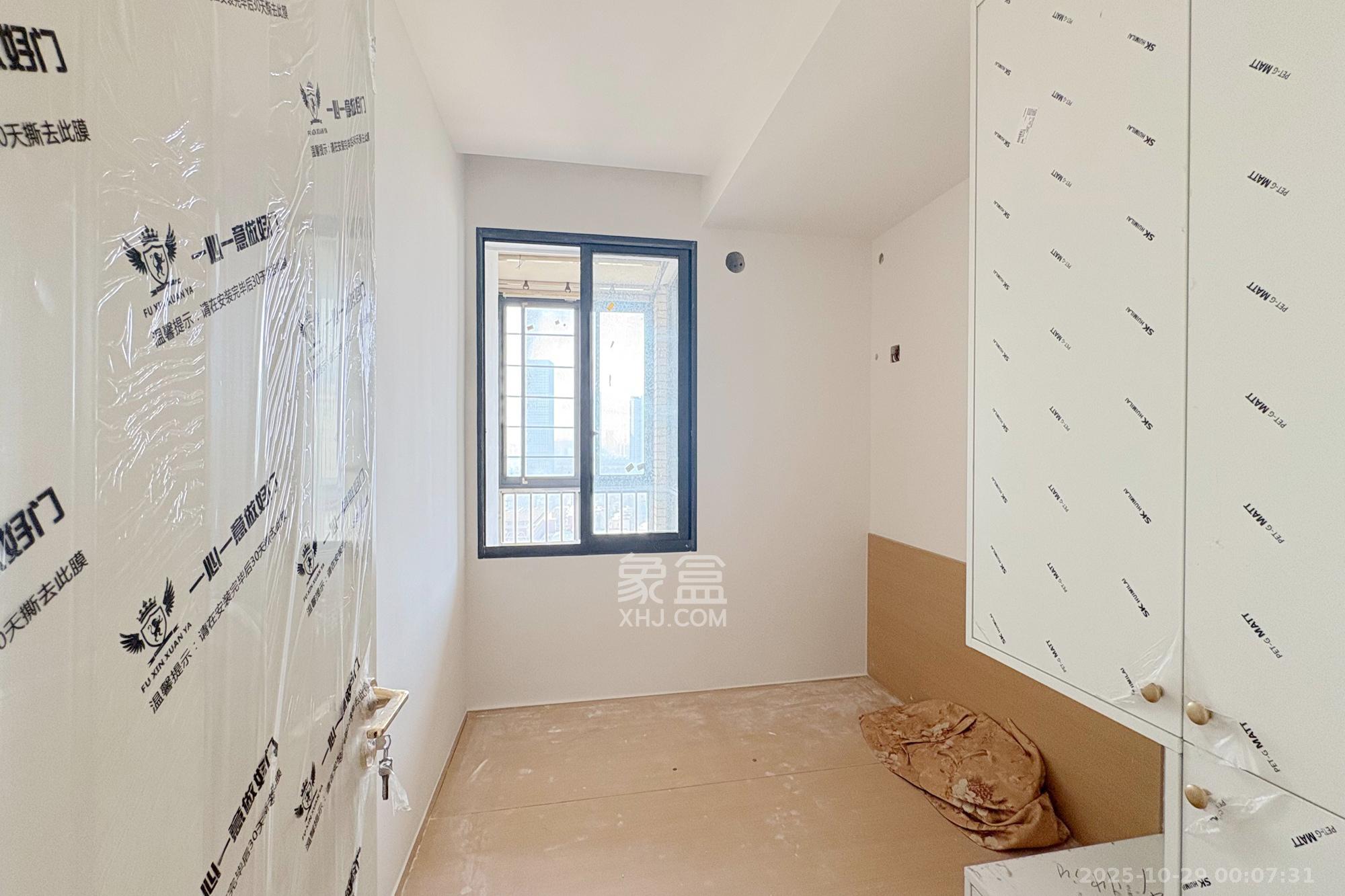 少帅府 2室1厅1卫 68.8万 少帅府 2室1厅1卫 68.8万卧室