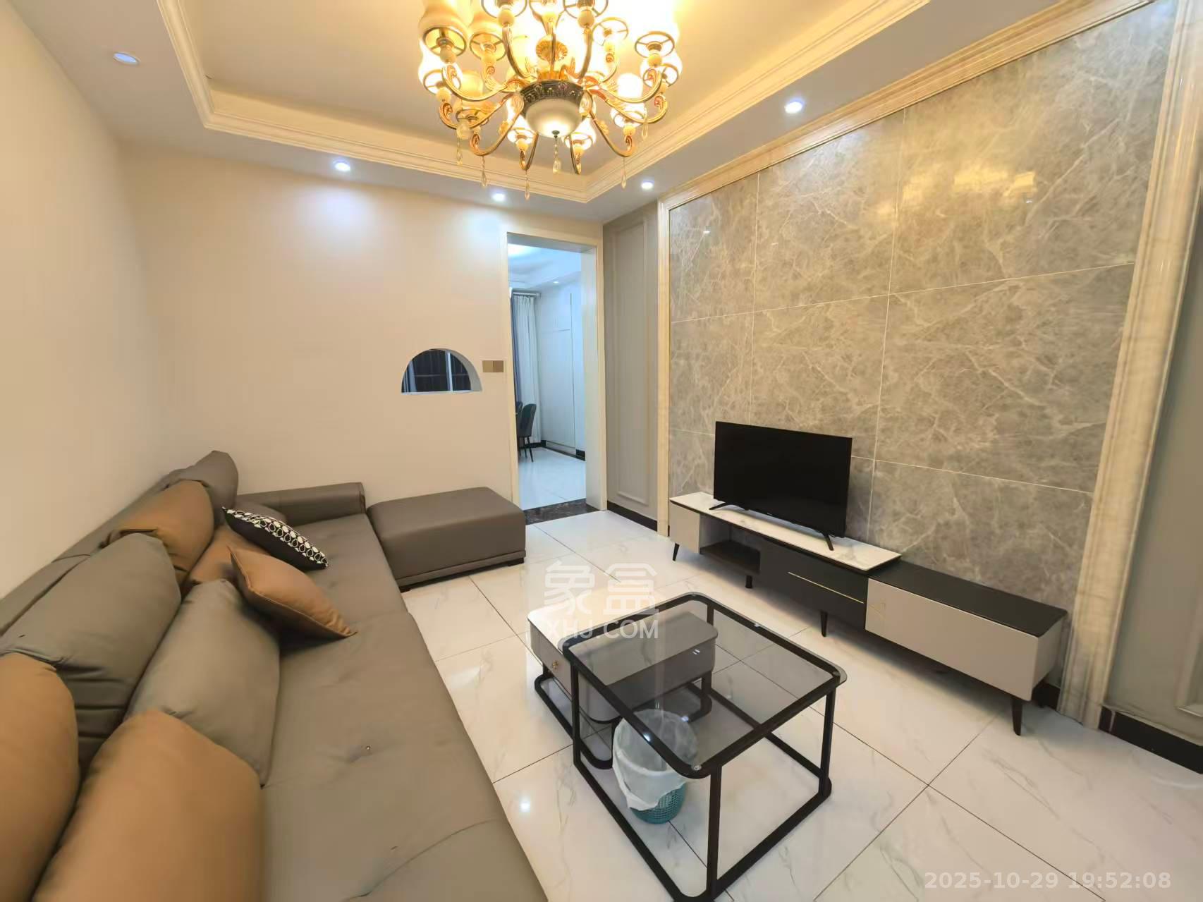 三印宿舍  2室2厅1卫    1800.0元/月 三印宿舍  2室2厅1卫    1800.0元/月室内图