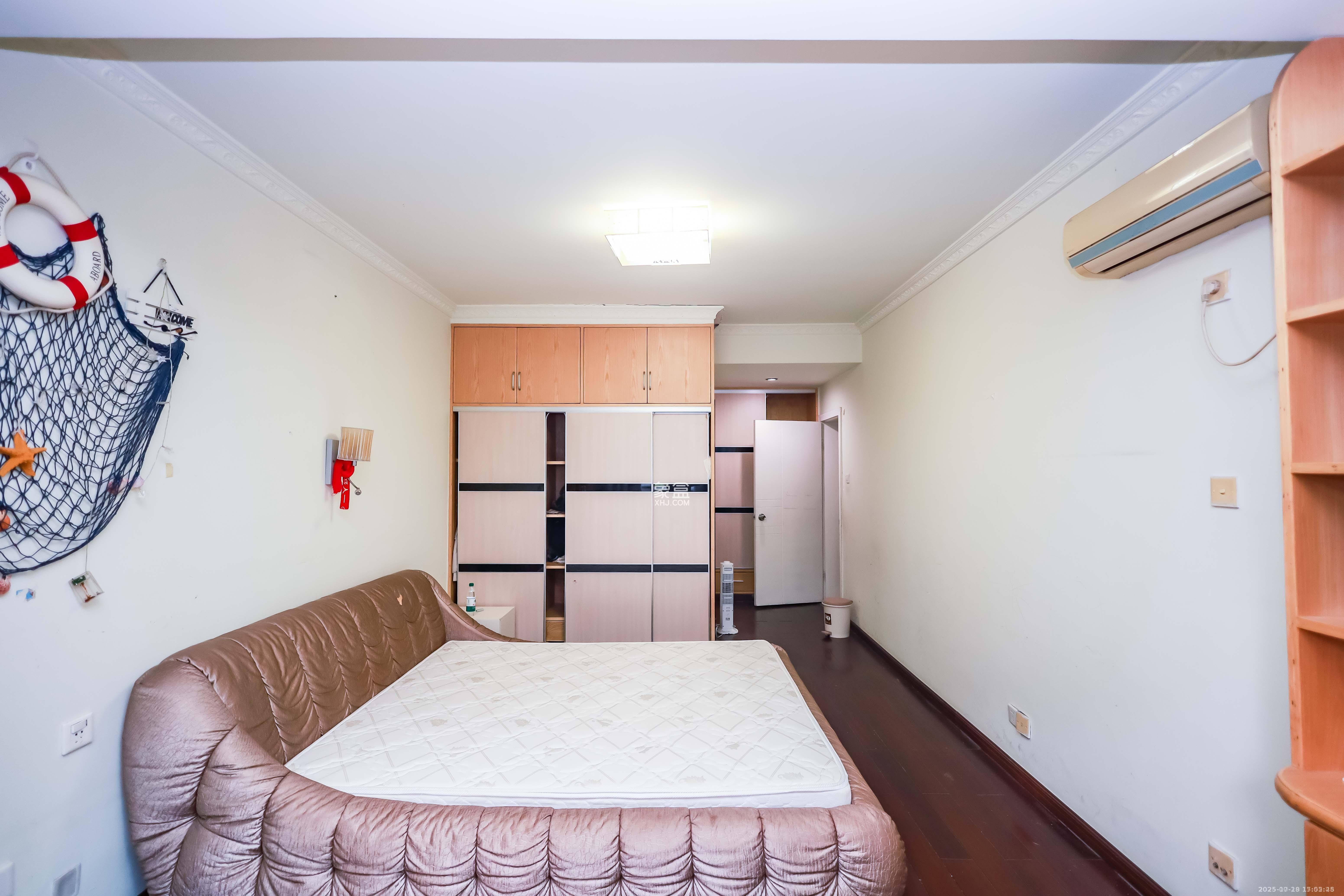 咸嘉新村嘉旺苑  3室2厅2卫    2500.0元/月 咸嘉新村嘉旺苑  3室2厅2卫    2500.0元/月室内图