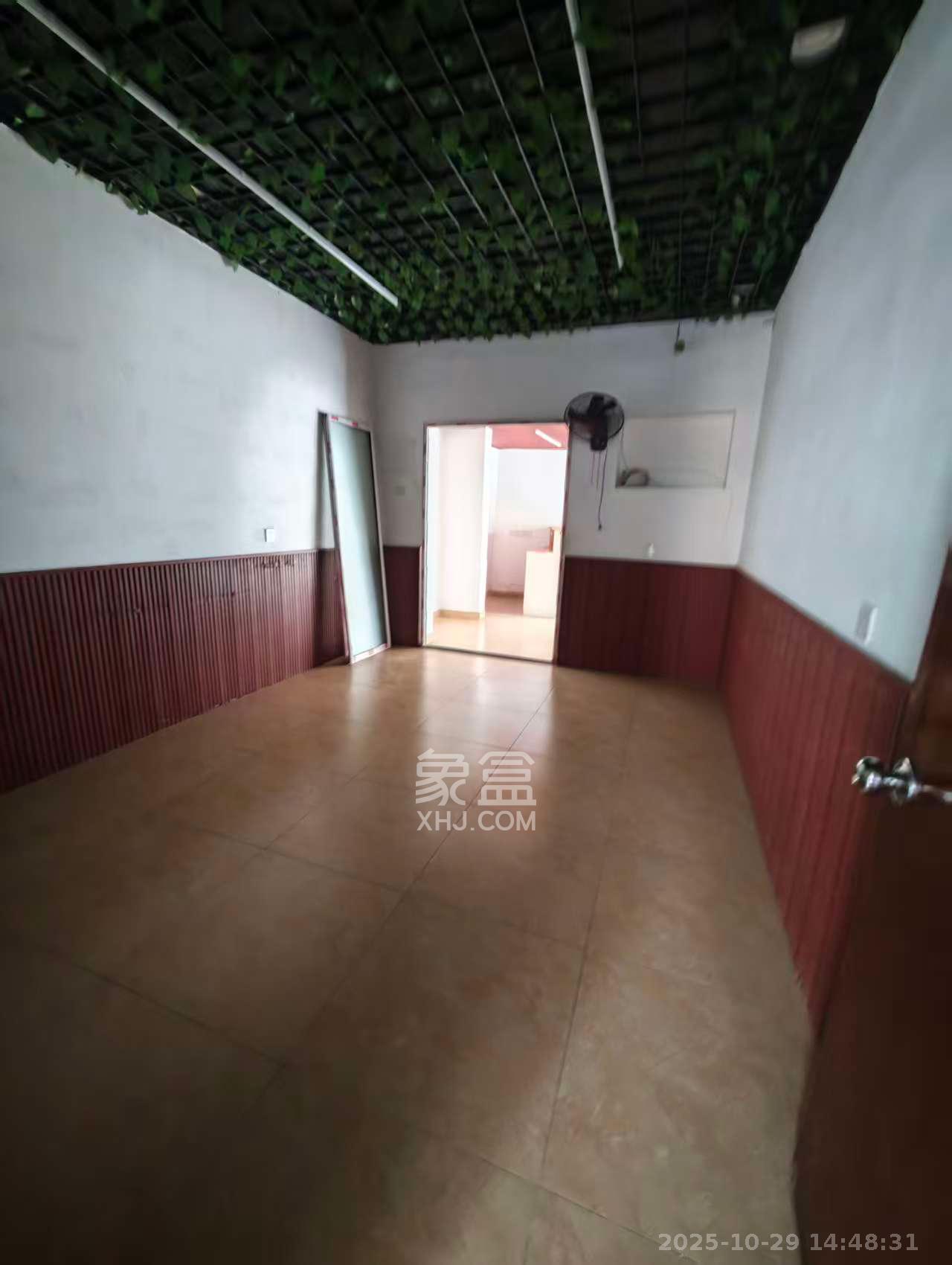 局关祠、东梧桐巷散盘  3室1厅1卫    2300.0元/月室内图