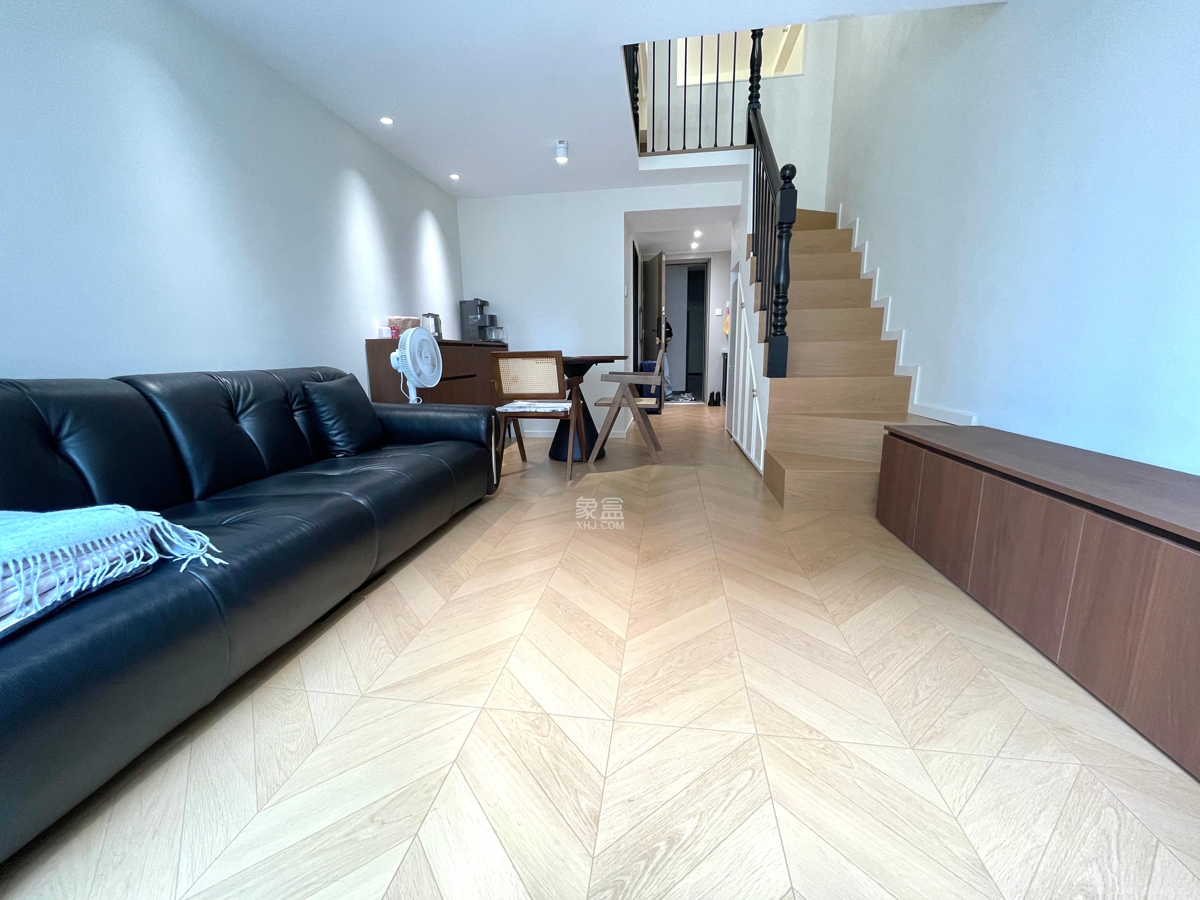 力高凤凰新天  2室1厅1卫    3000.0元/月