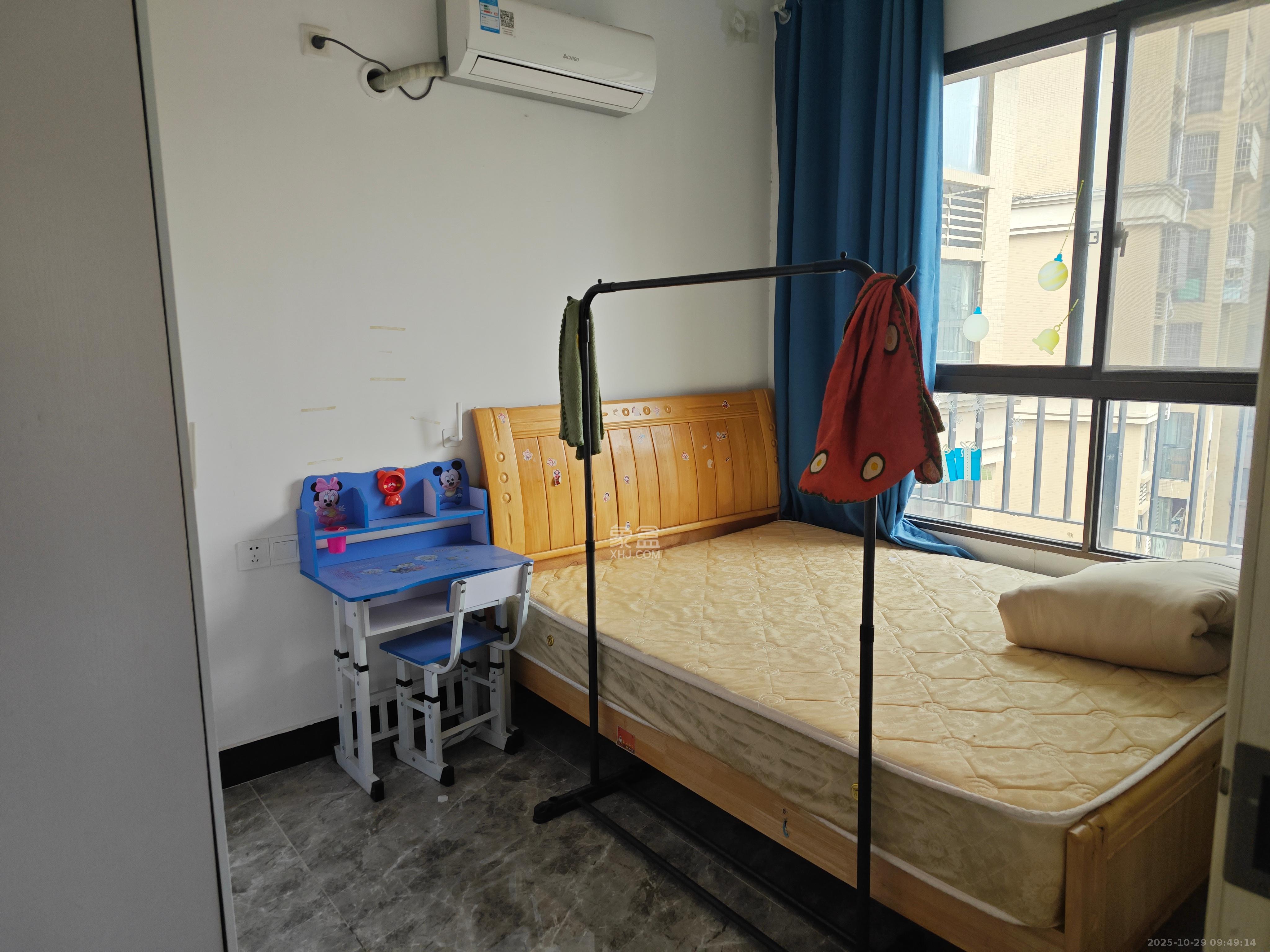 长沙县公安局单位房  1室2厅1卫    1500.0元/月室内图